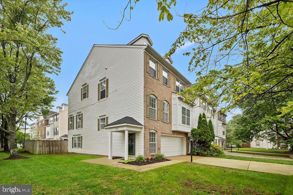 1123 BLUE WING TERRACE