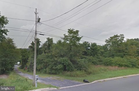 625 MOUNTAIN STREET ENOLA PA 17025