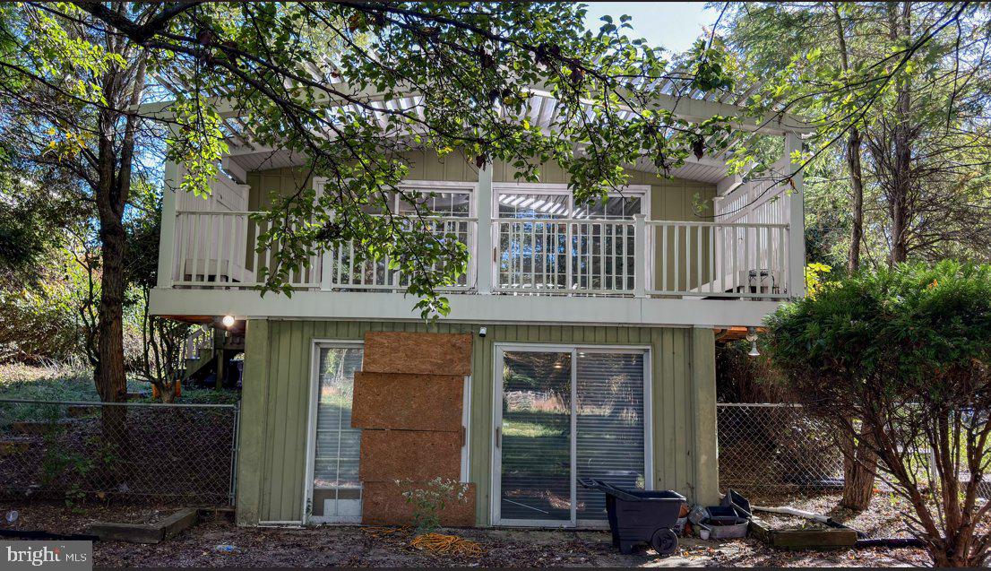910 SCOTTS HILL DRIVE