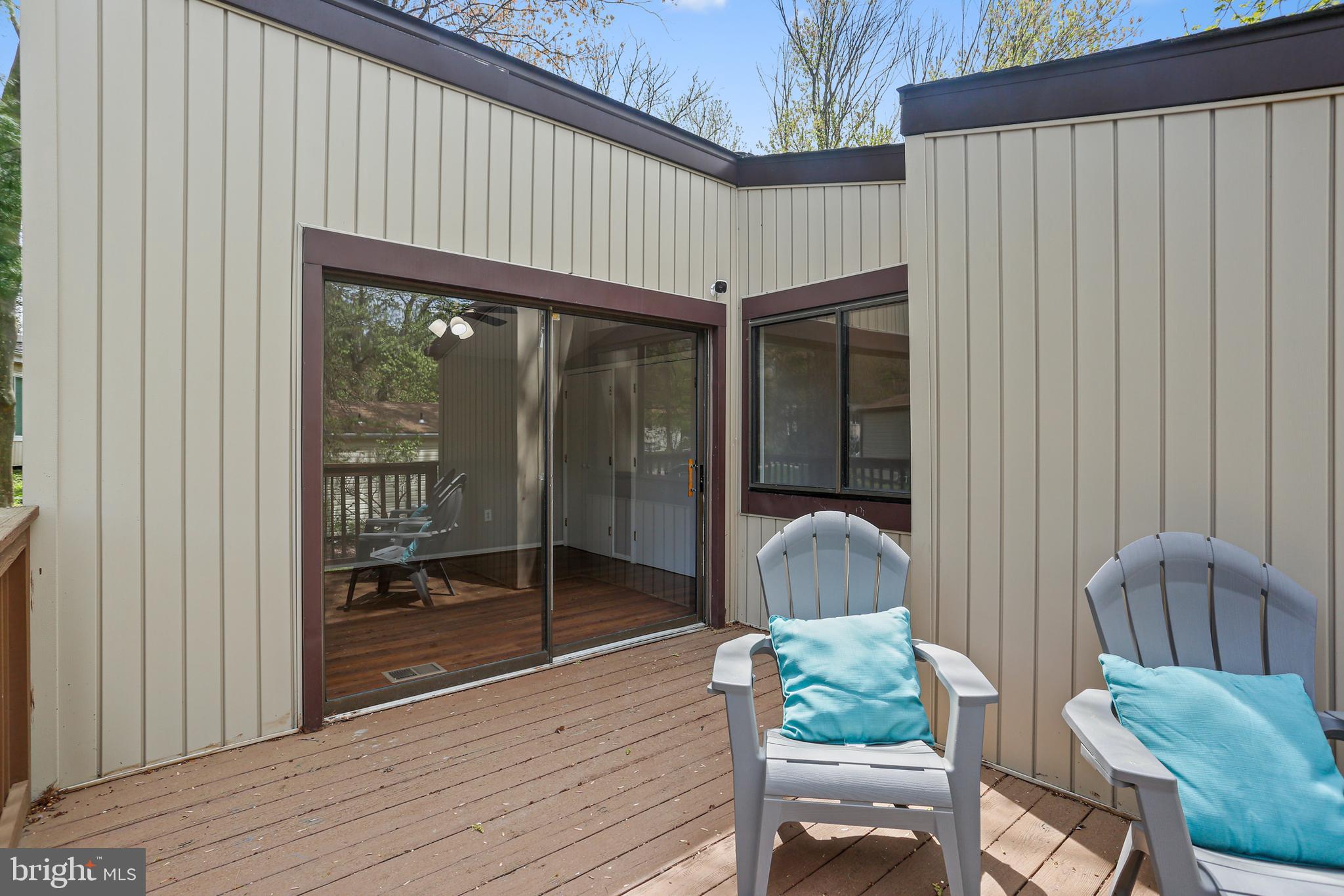 VILLAGE OF OAKLAND MILLS - Residential