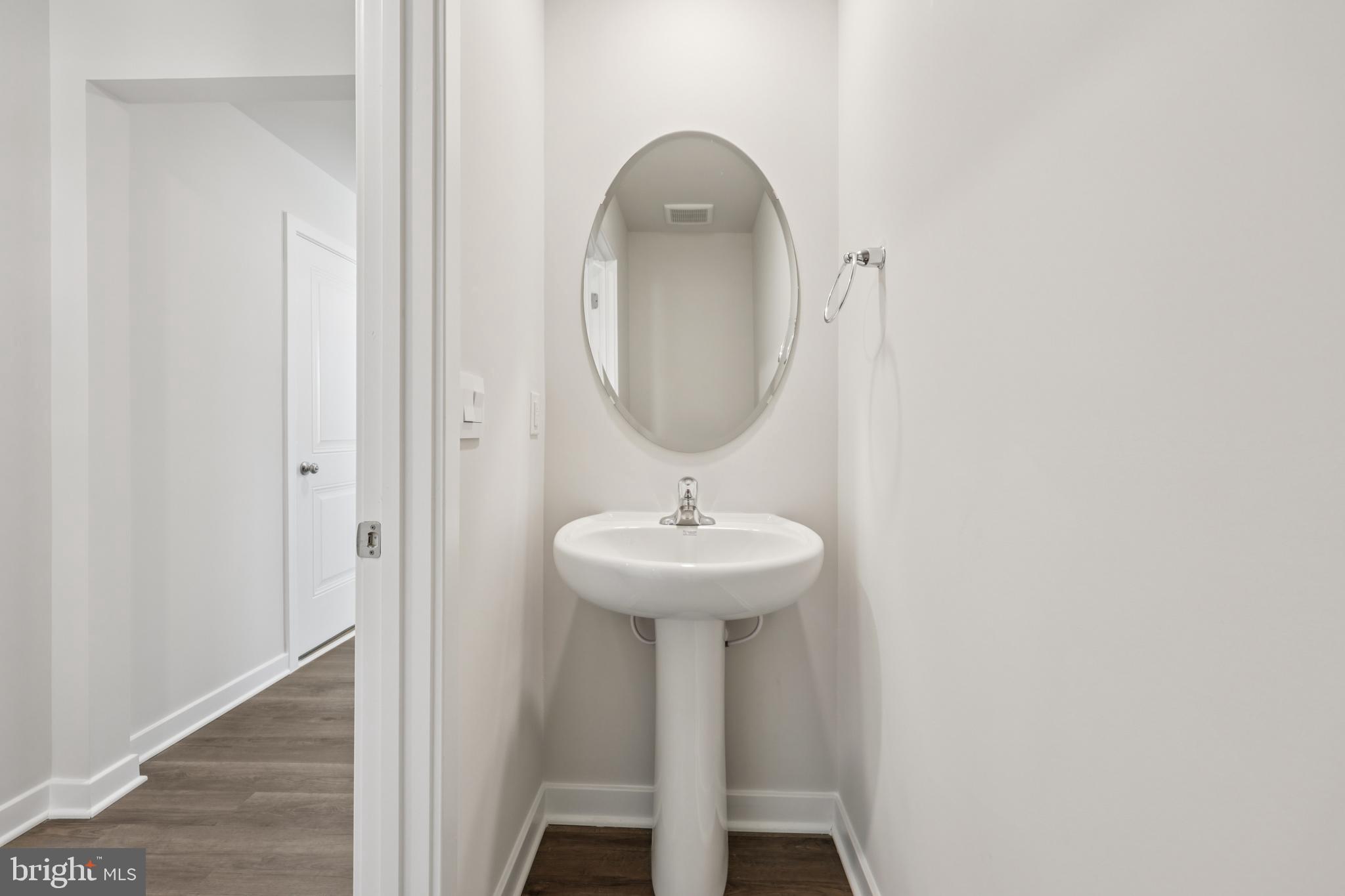 RIVERPOINTE - Residential