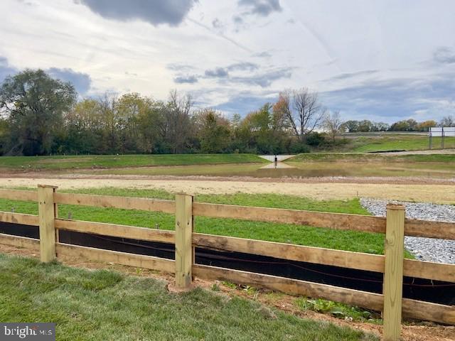 RIVERPOINTE - Residential