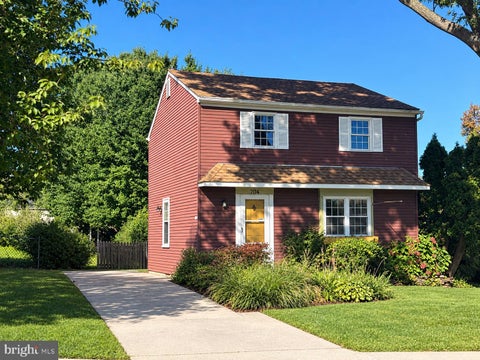 Homes For Sale - 704 S Washington Street<br/> KENNETT SQUARE, PA 19348