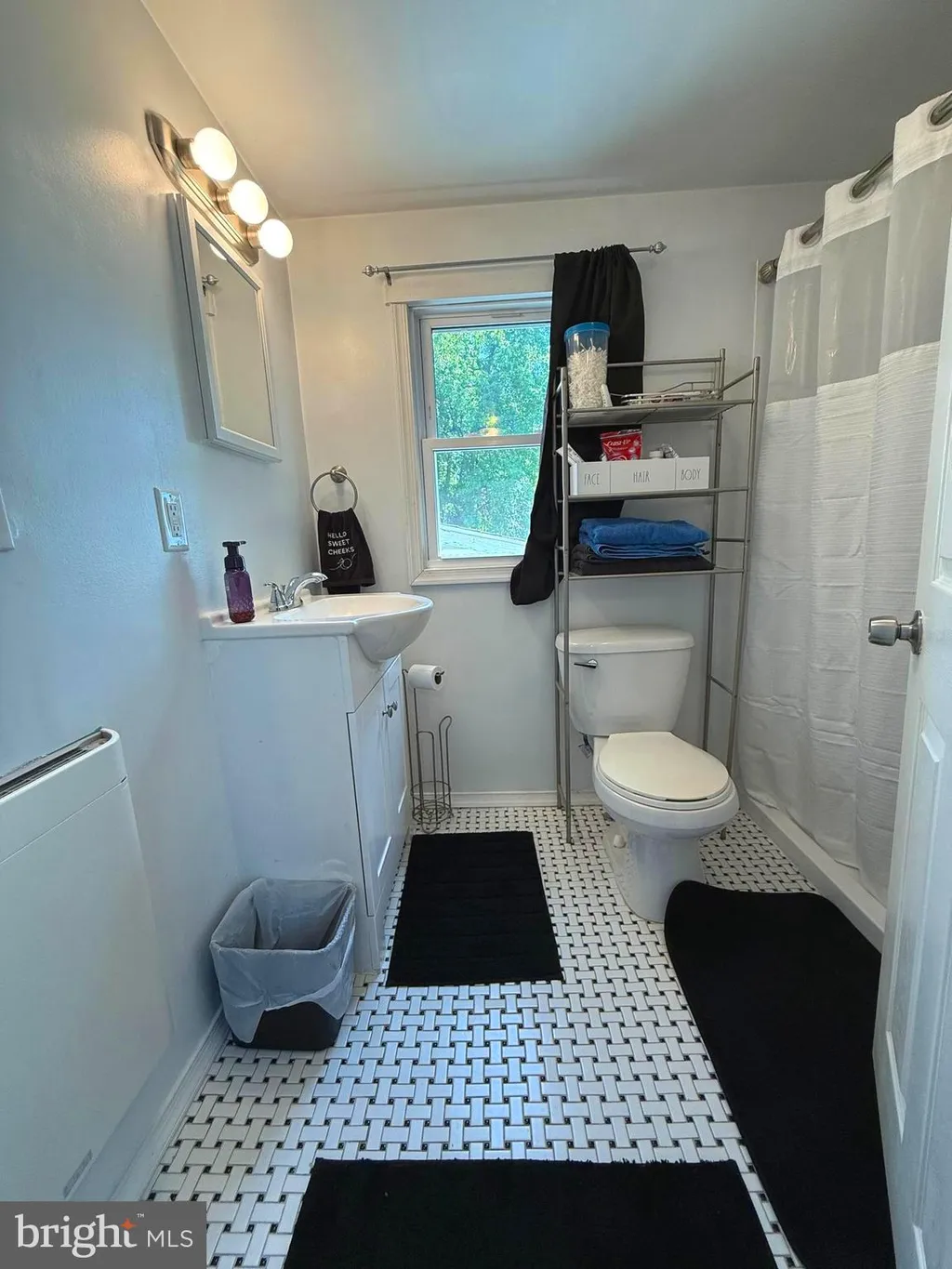 Additional image 40 of 217 White Ave, Linwood, PA 19061