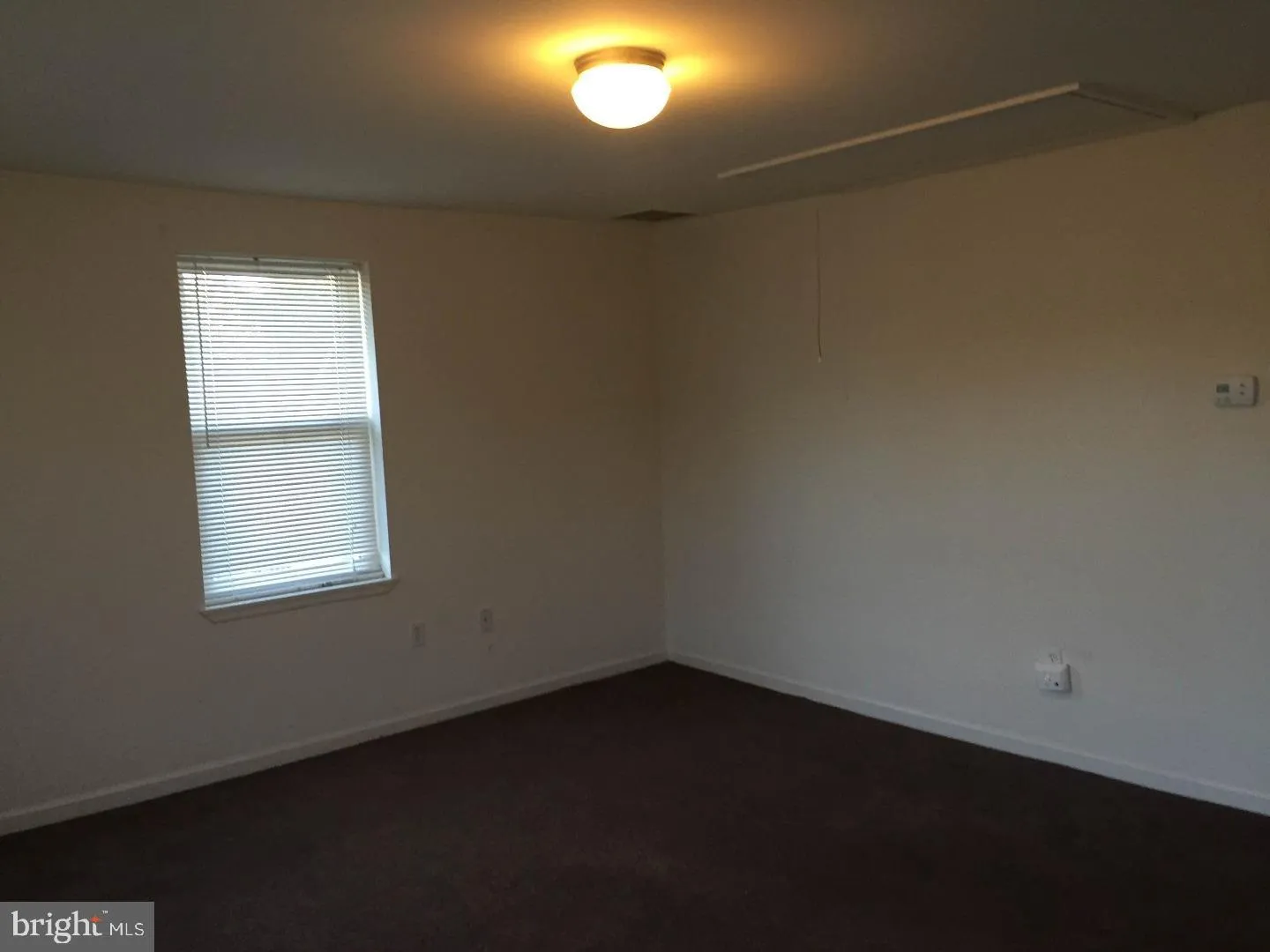 West Berlin, New Jersey 08091, United States, 1 Bedroom Bedrooms, ,1 BathroomBathrooms,Residential,Pending,15635