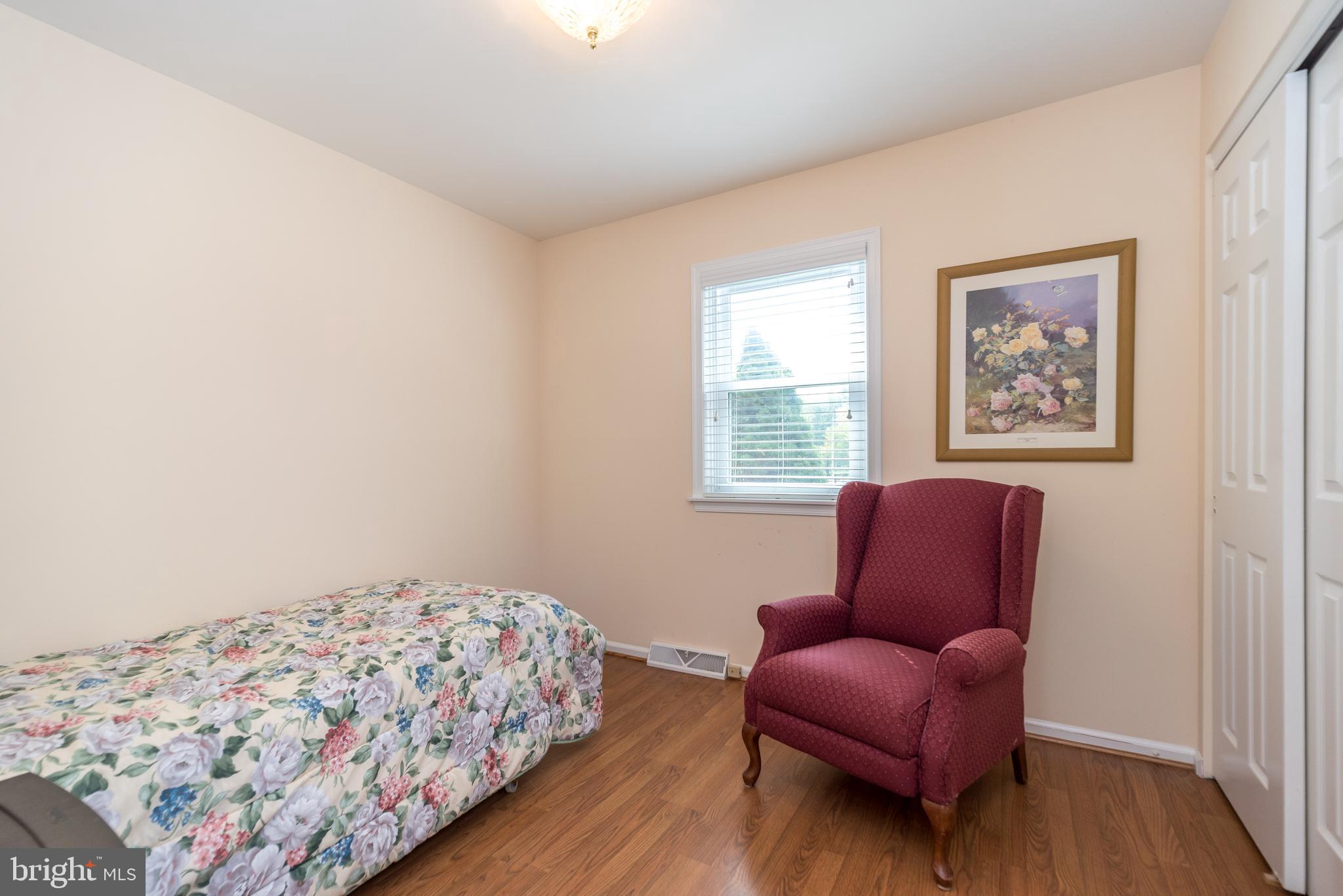 WARRINGTON VIL - Residential