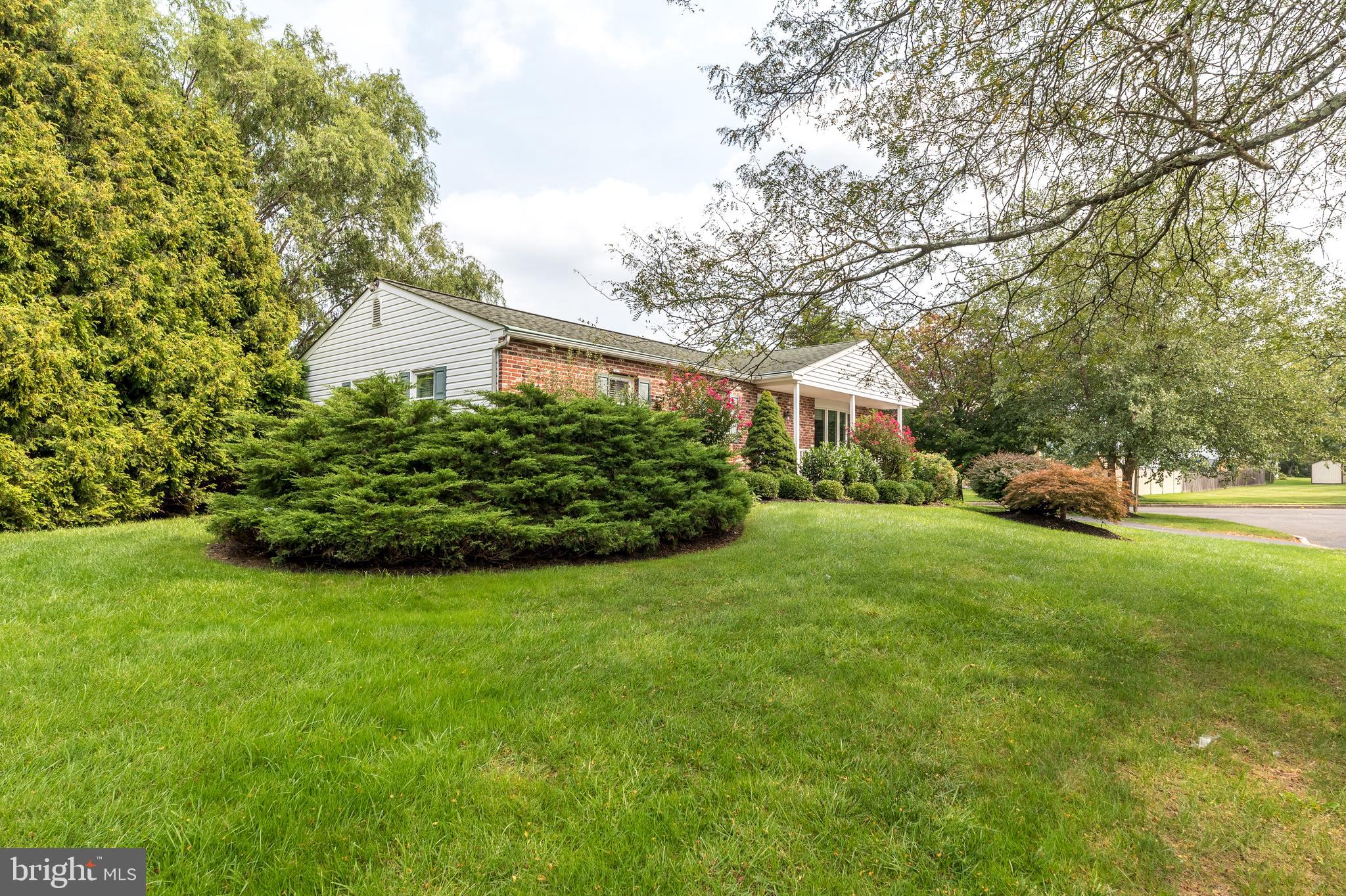 WARRINGTON VIL - Residential