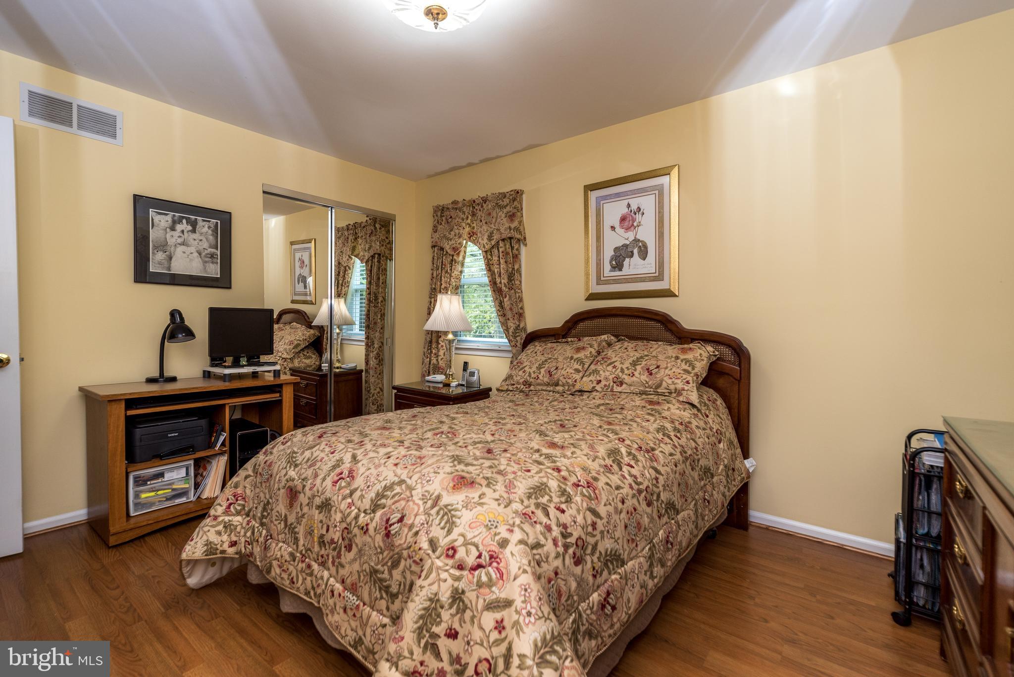 WARRINGTON VIL - Residential