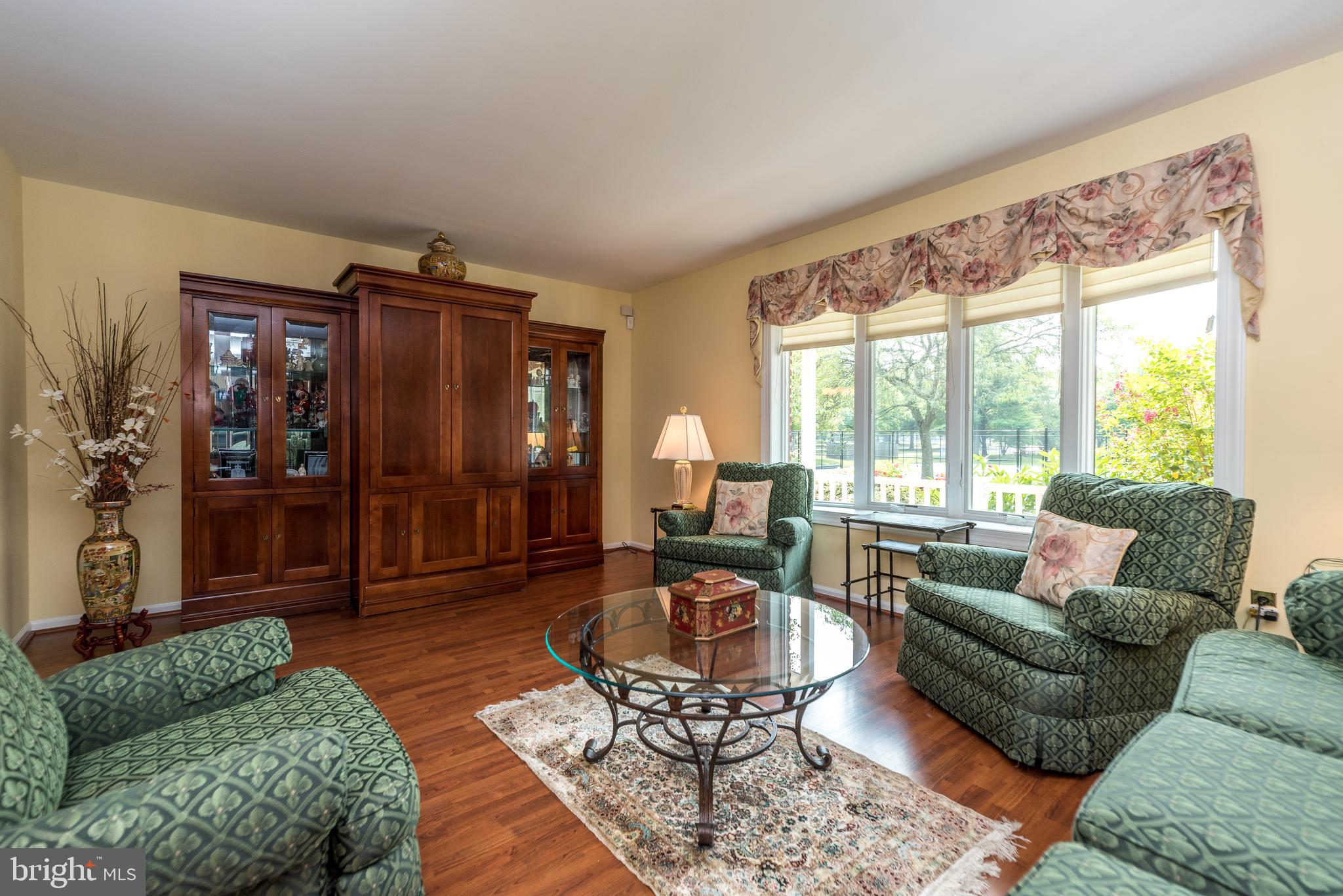WARRINGTON VIL - Residential