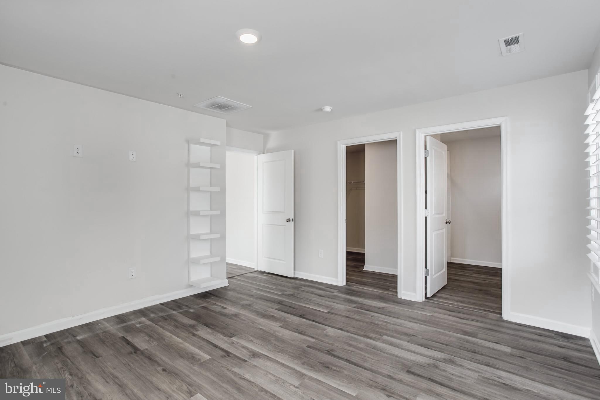 PINEGROVE - Residential