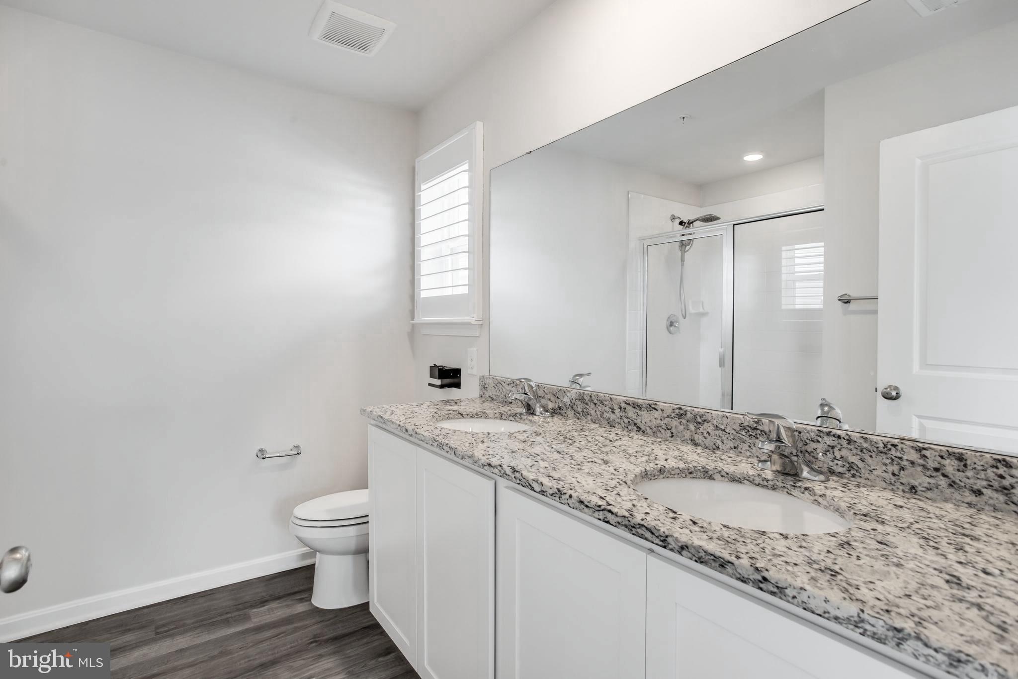 PINEGROVE - Residential