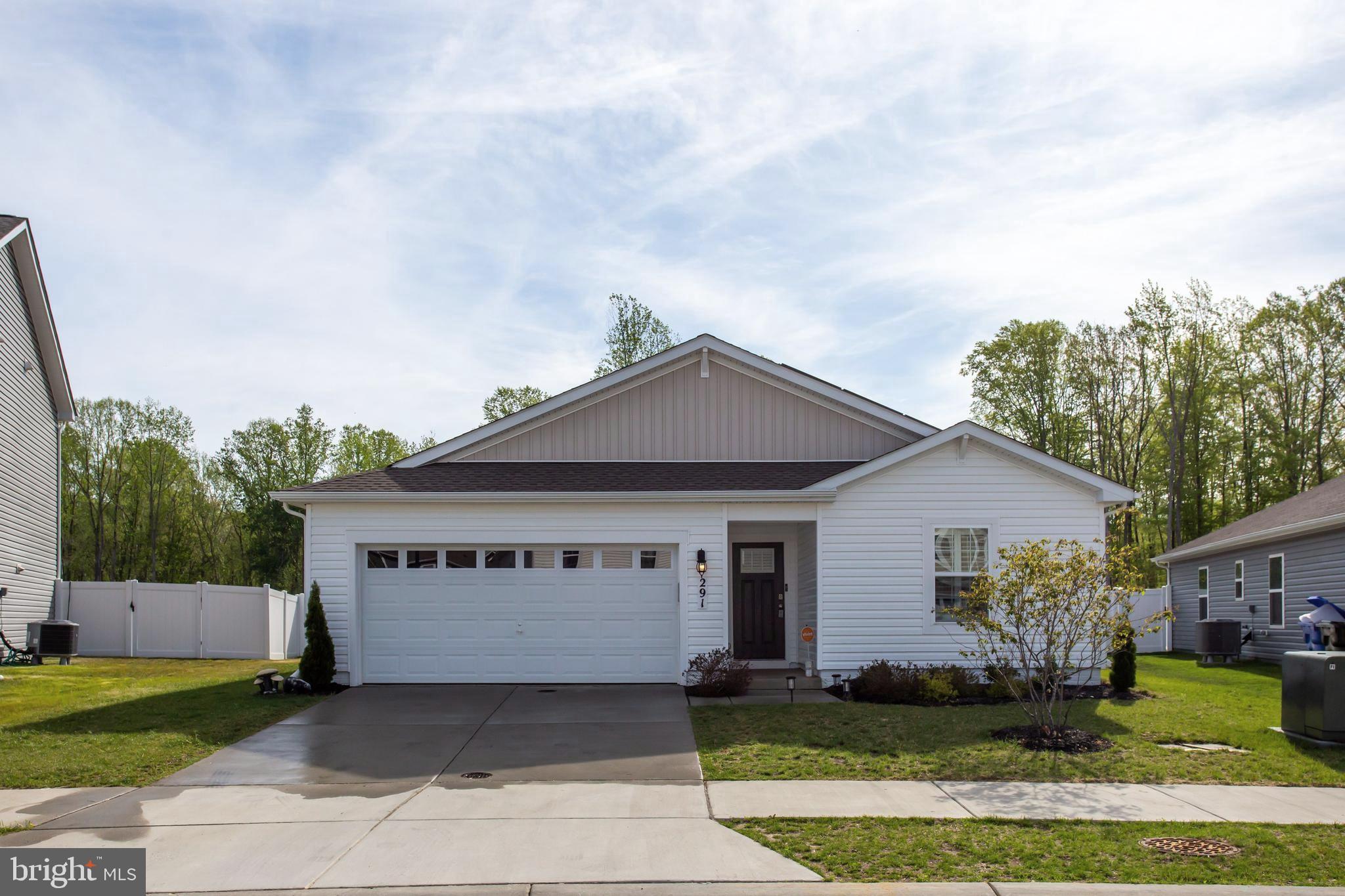 PINEGROVE - Residential