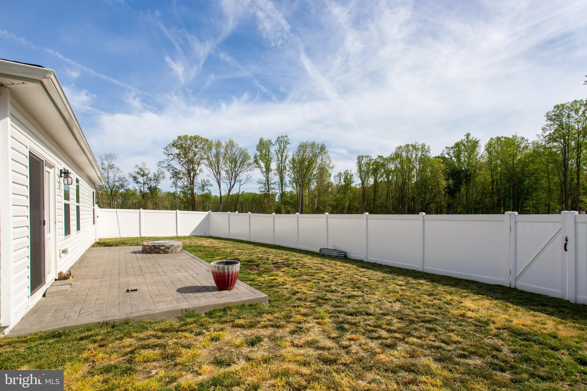 PINEGROVE - Residential