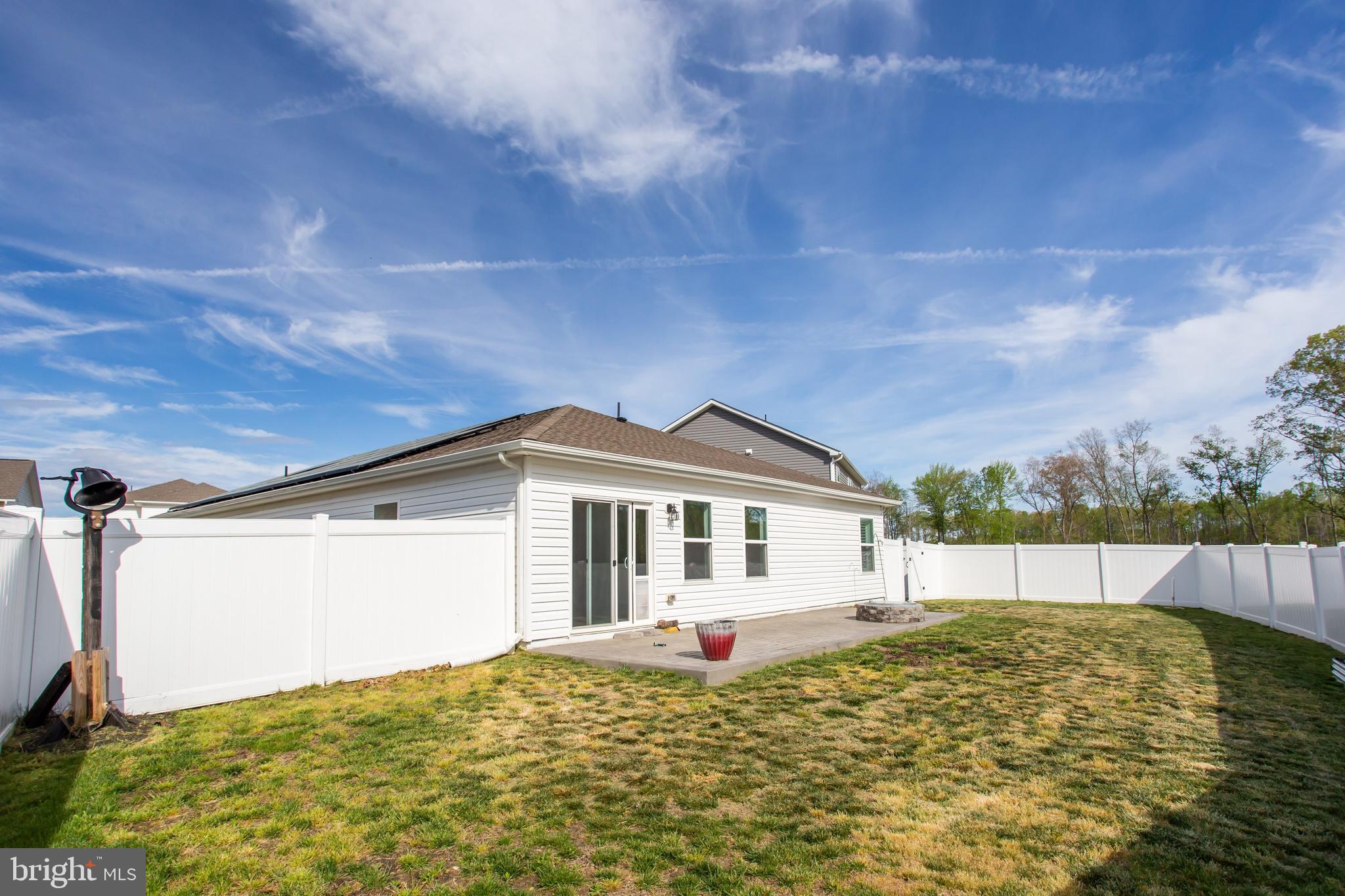 PINEGROVE - Residential