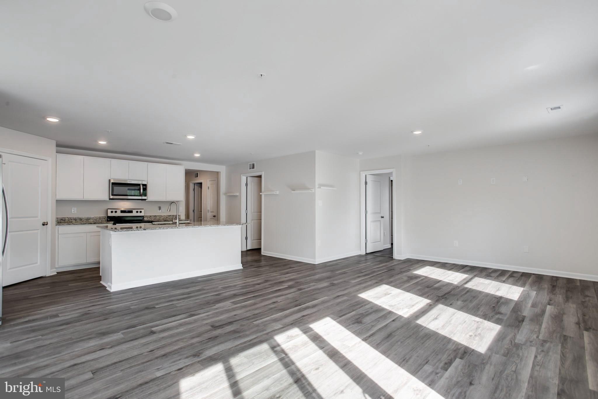 PINEGROVE - Residential