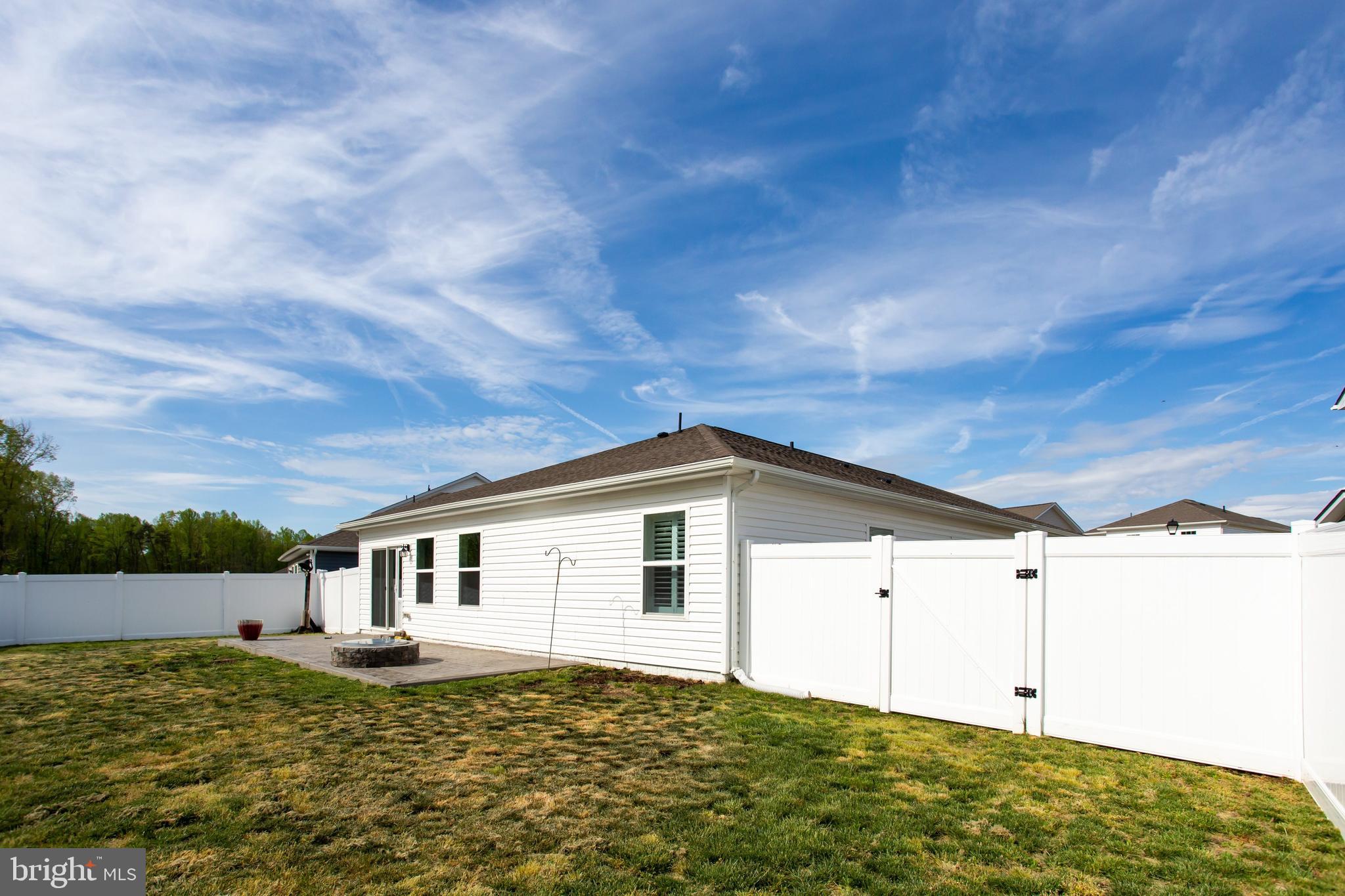 PINEGROVE - Residential