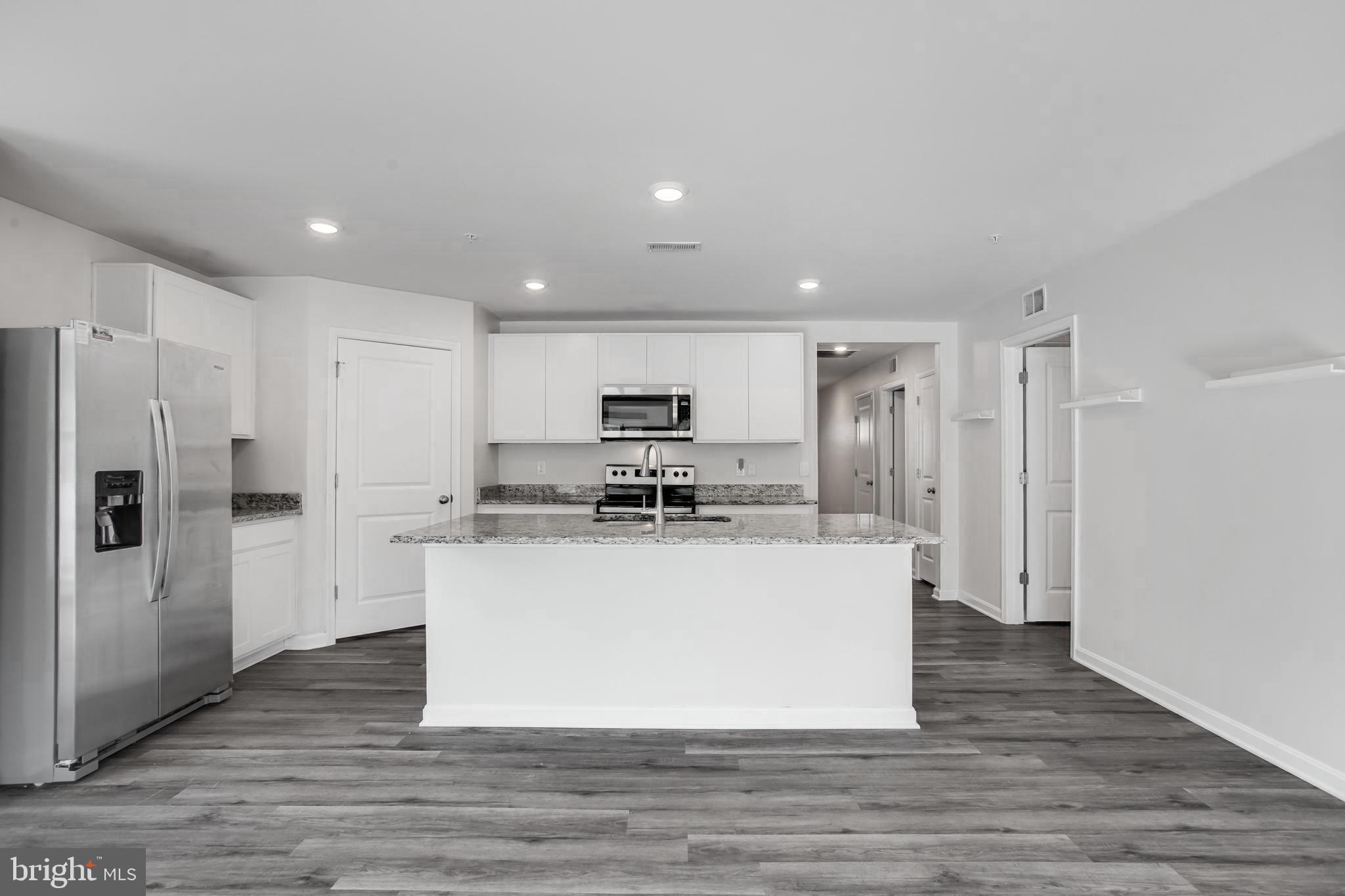 PINEGROVE - Residential