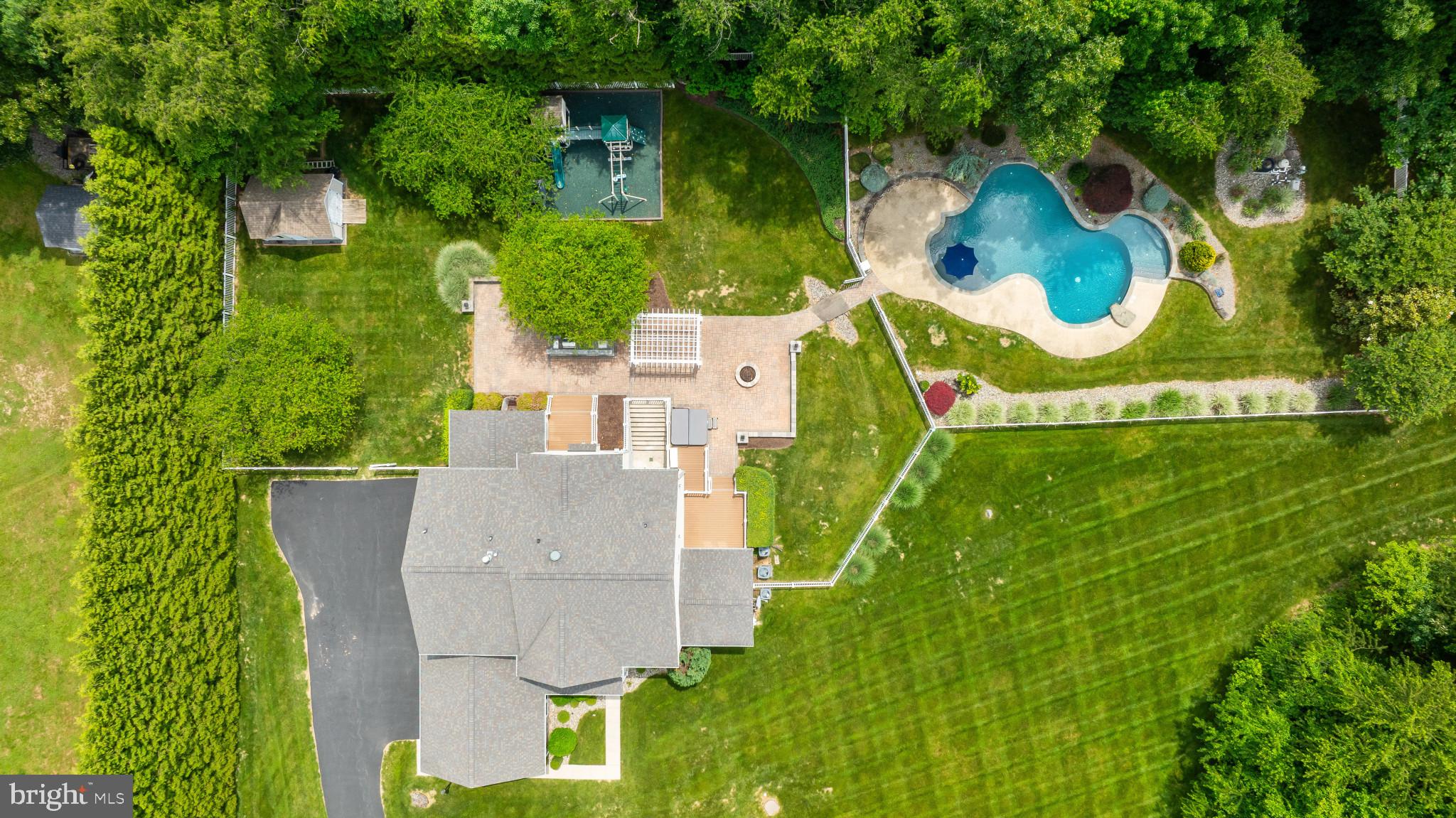 817 TALL GRASS ROAD