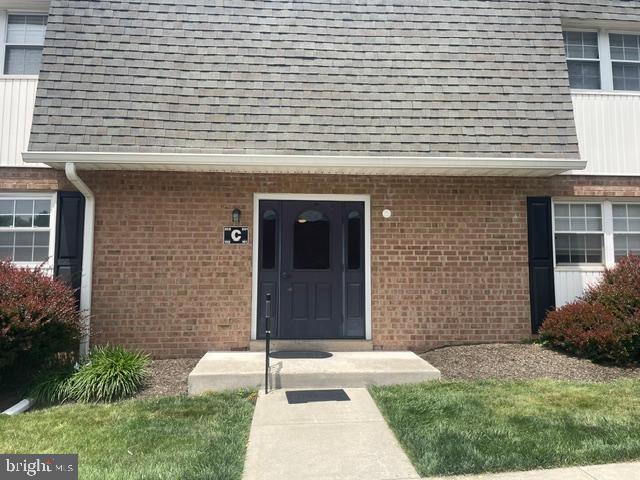 102 HAMPTON CROSSING C