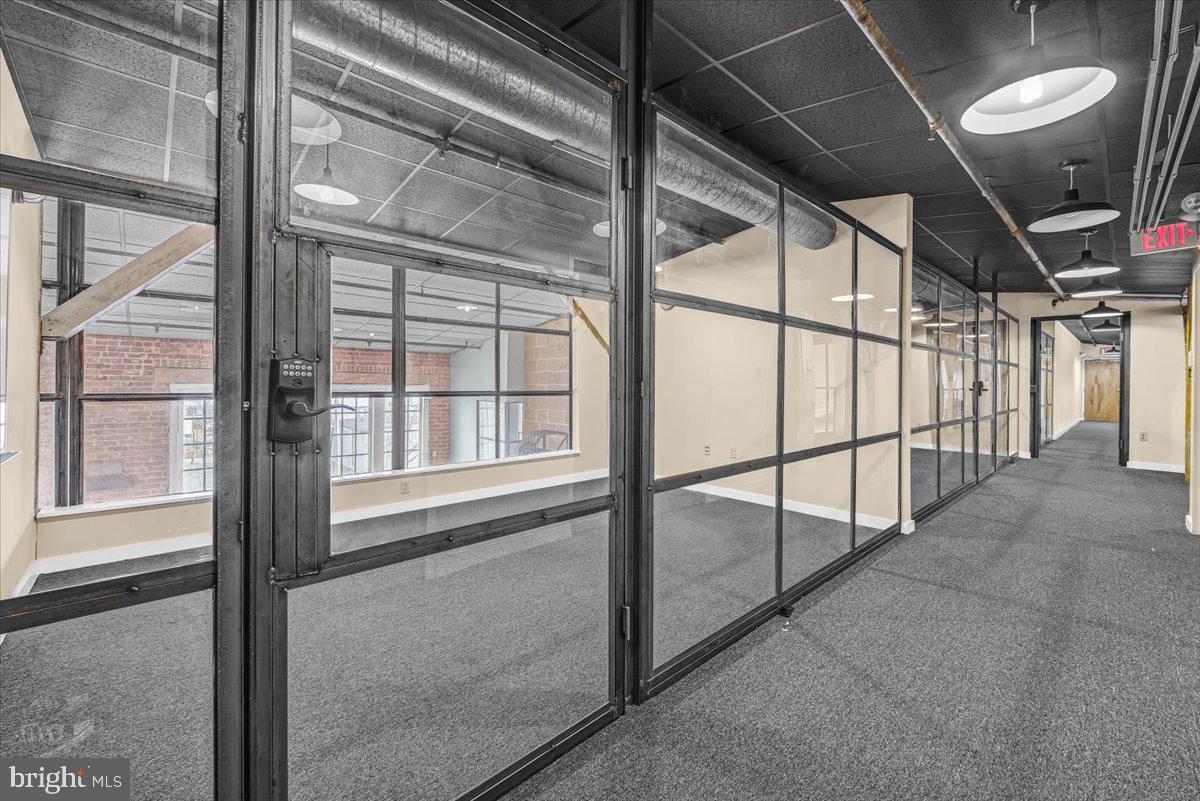 GLASS FACTORY - Commercial Sale