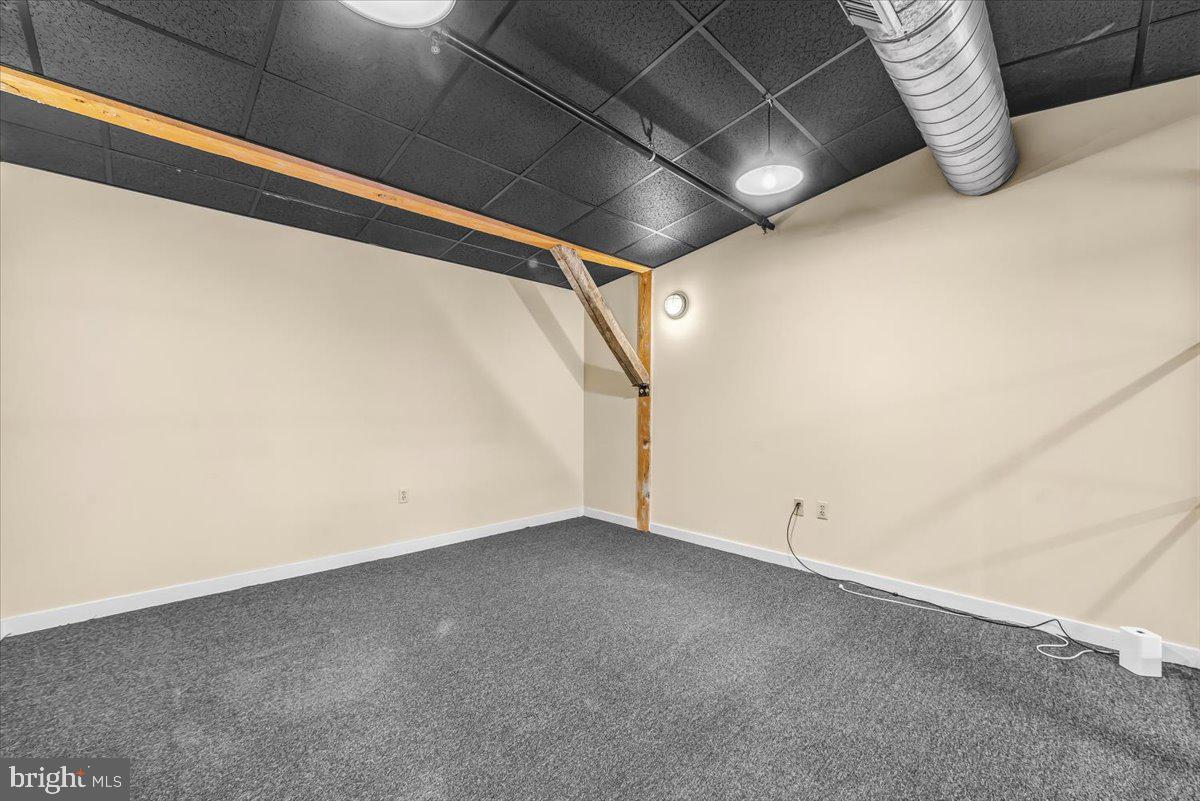 GLASS FACTORY - Commercial Sale