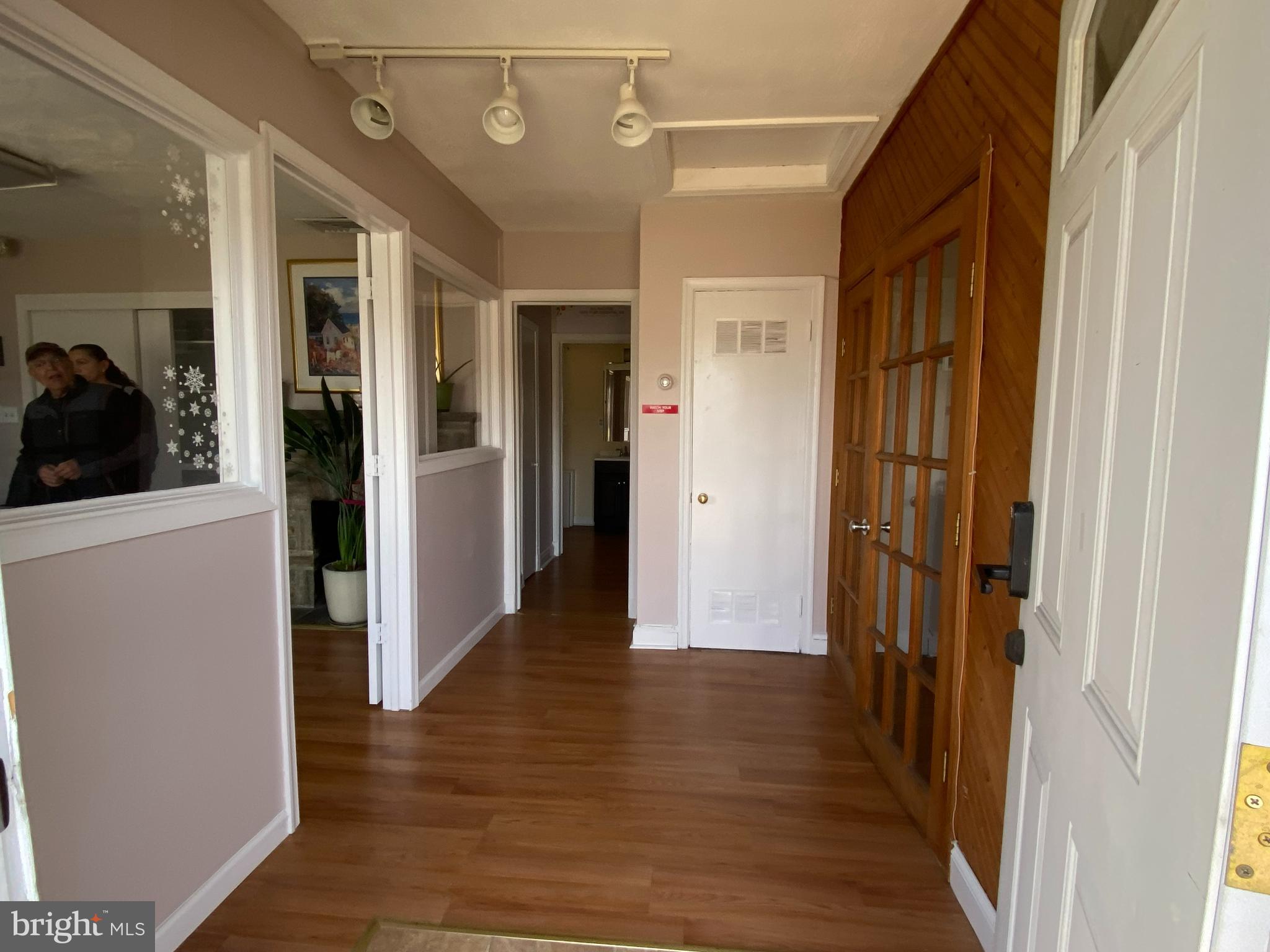 11809 REISTERSTOWN FRONT