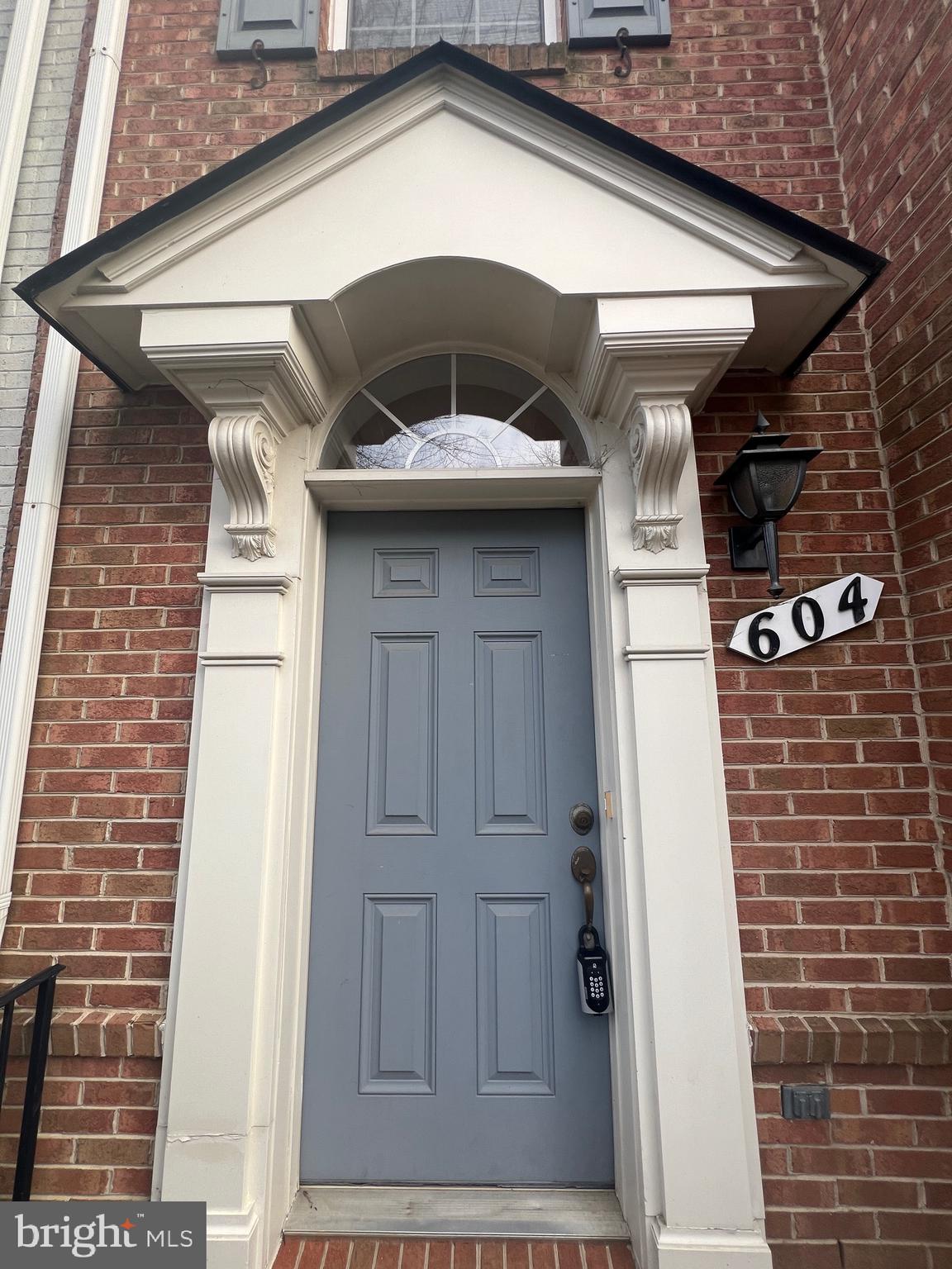 604 RIDGEMONT AVENUE