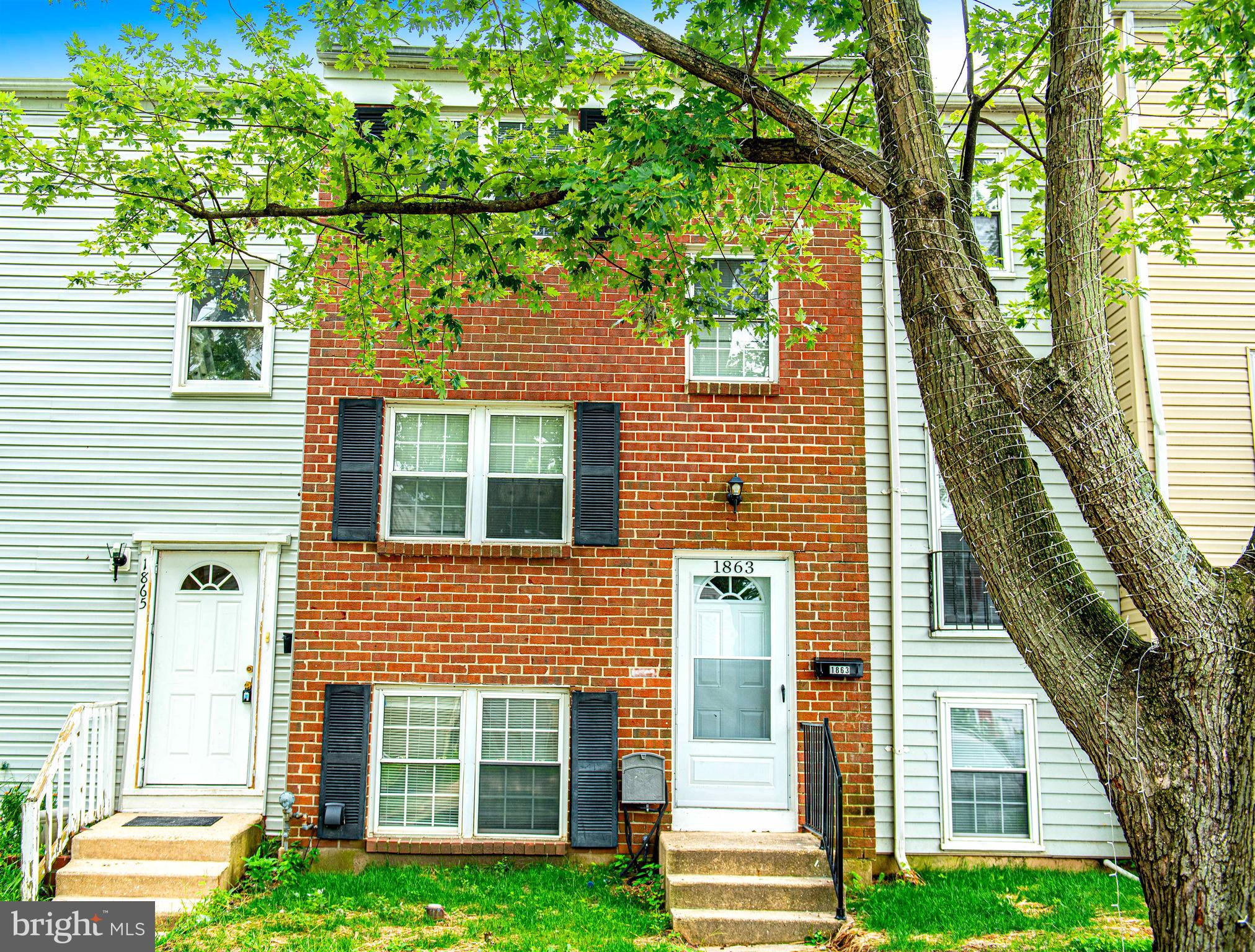 1863 BROOKSIDE DRIVE
