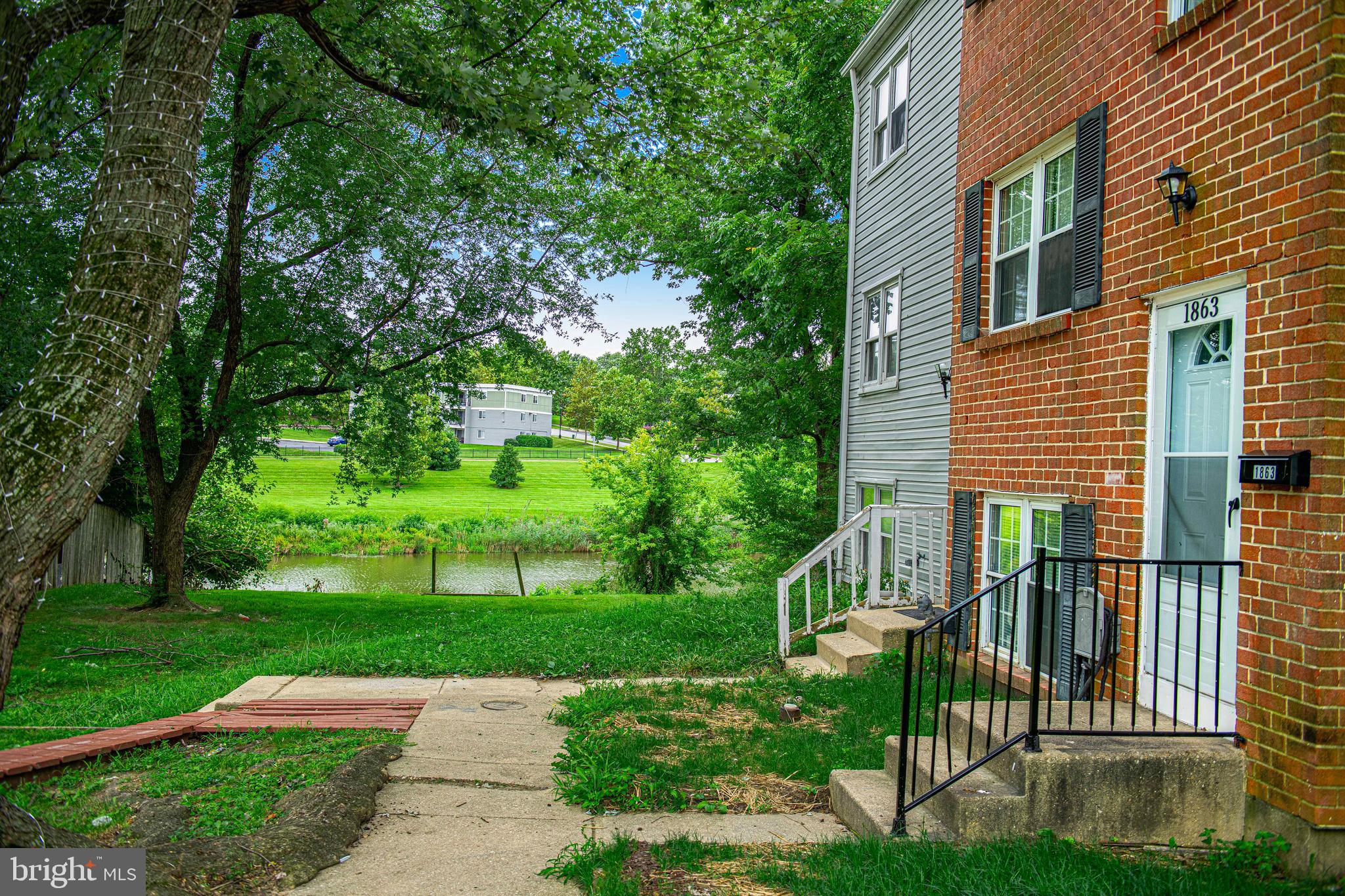 1863 BROOKSIDE DRIVE