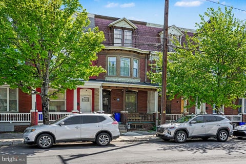 Townhouse For Sale - 2249 N 6th Street<br/> HARRISBURG, PA 17110