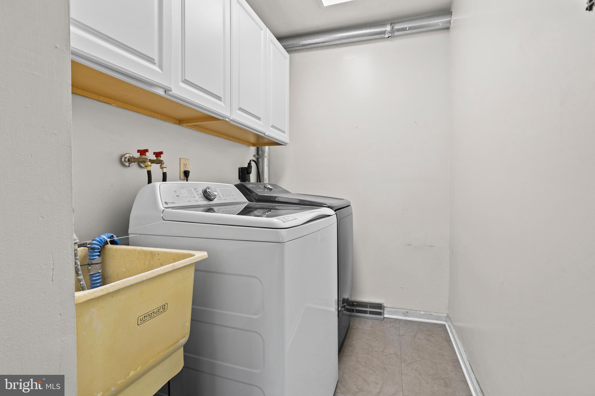 SWEETWATER FARMS - Residential