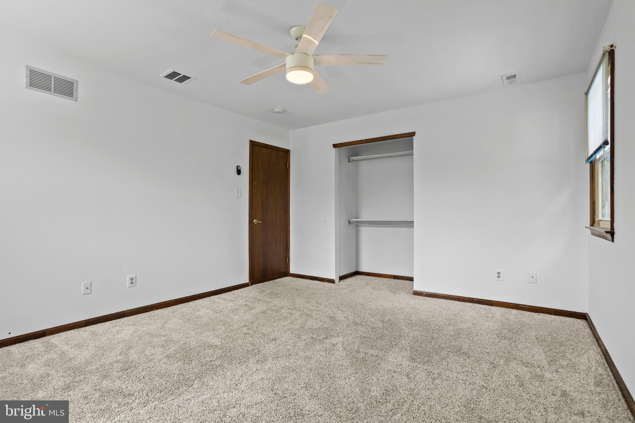 SWEETWATER FARMS - Residential