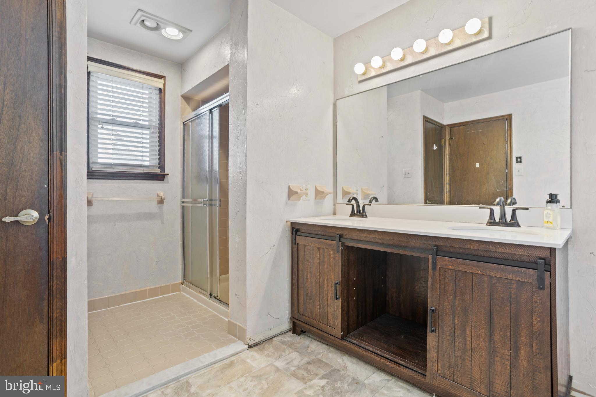 SWEETWATER FARMS - Residential