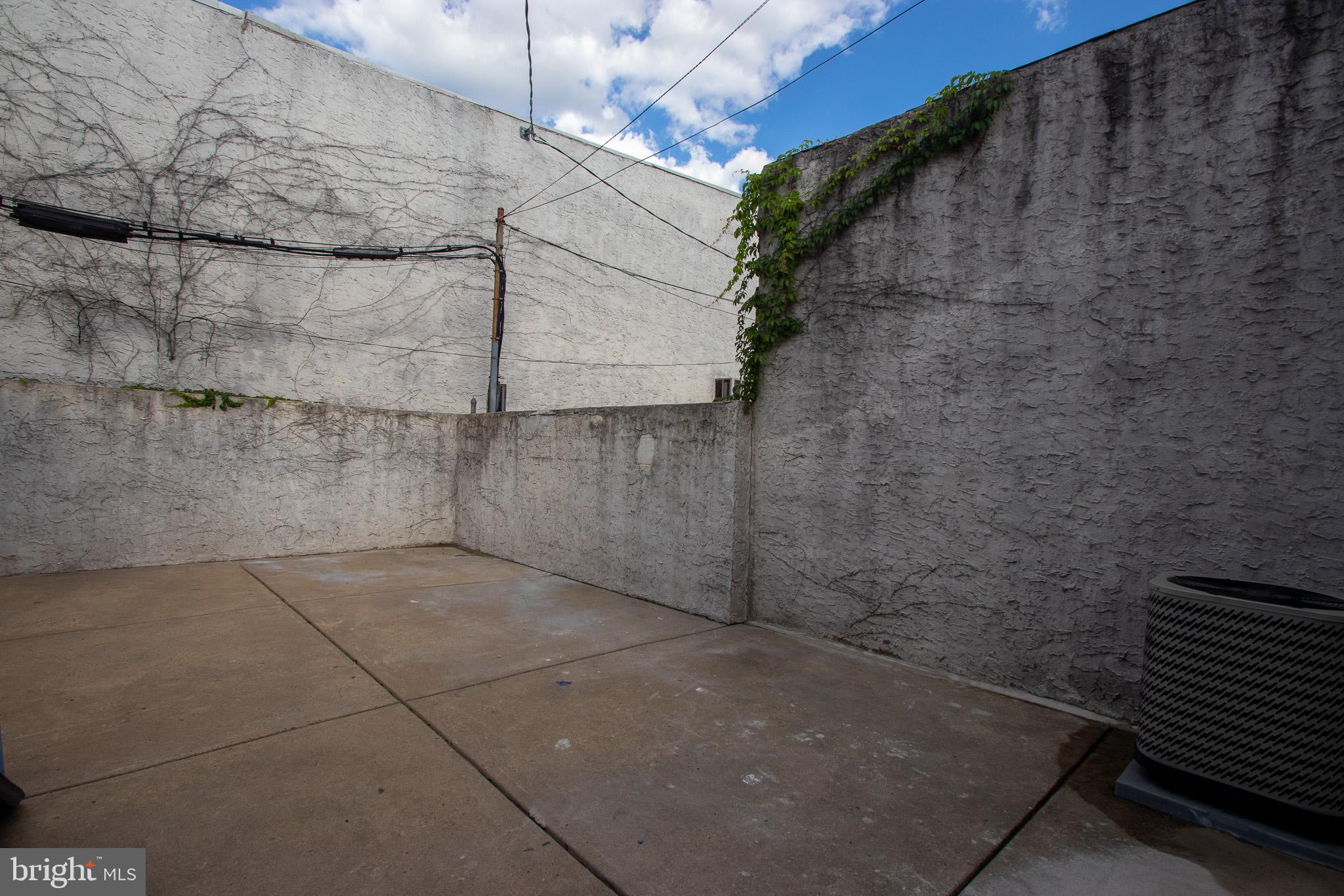 PORT RICHMOND - Residential