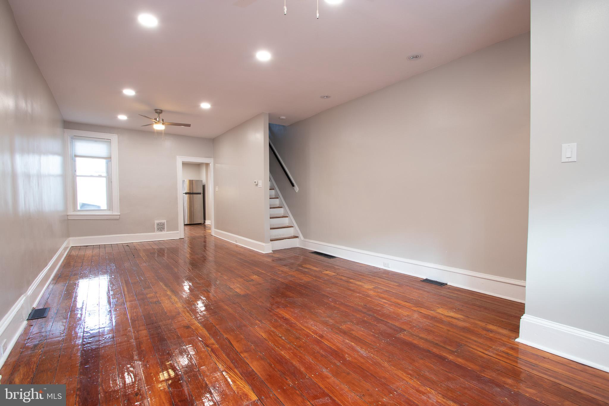 PORT RICHMOND - Residential