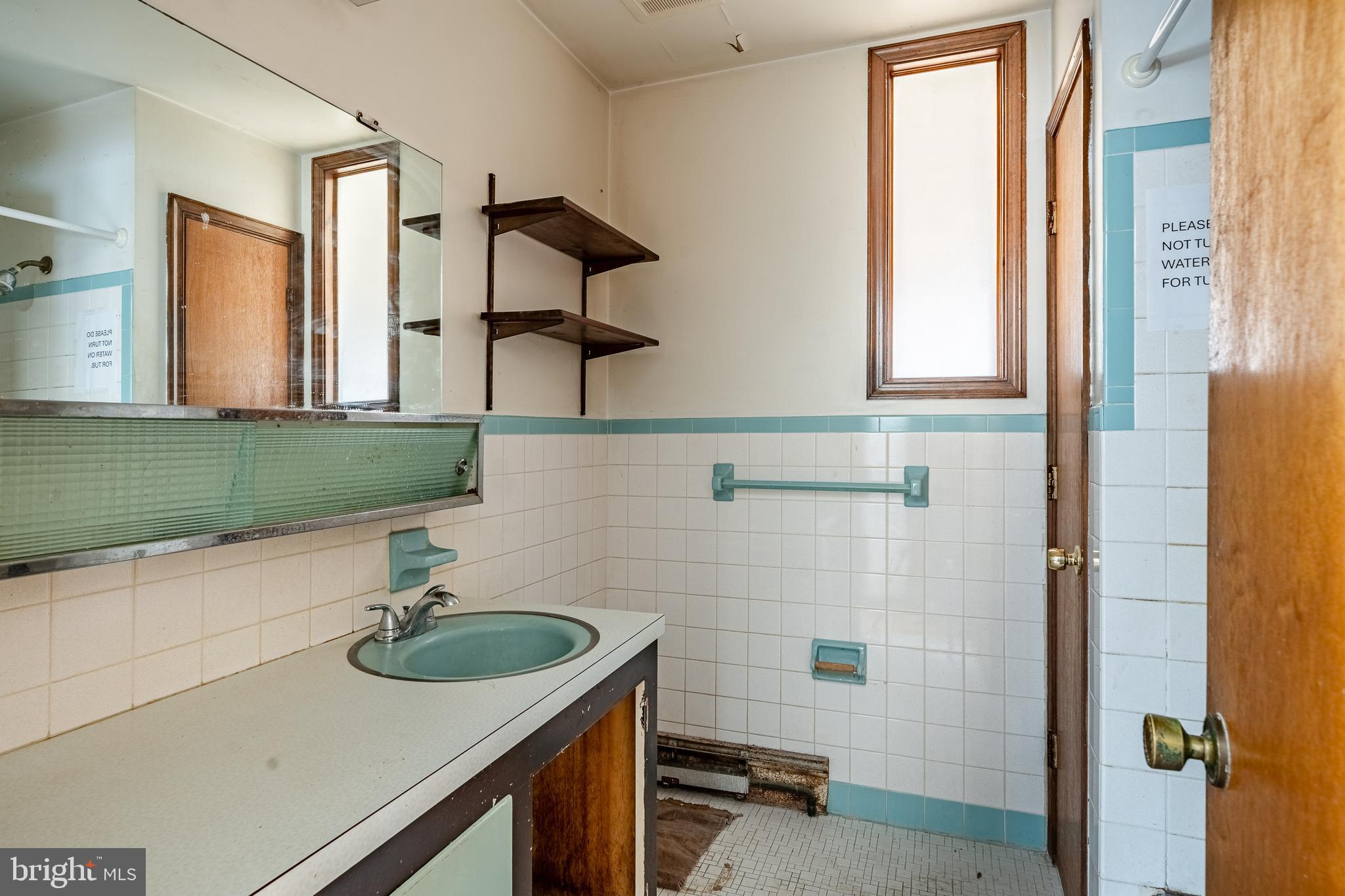 WOODS OF PEBBLE HI - Residential