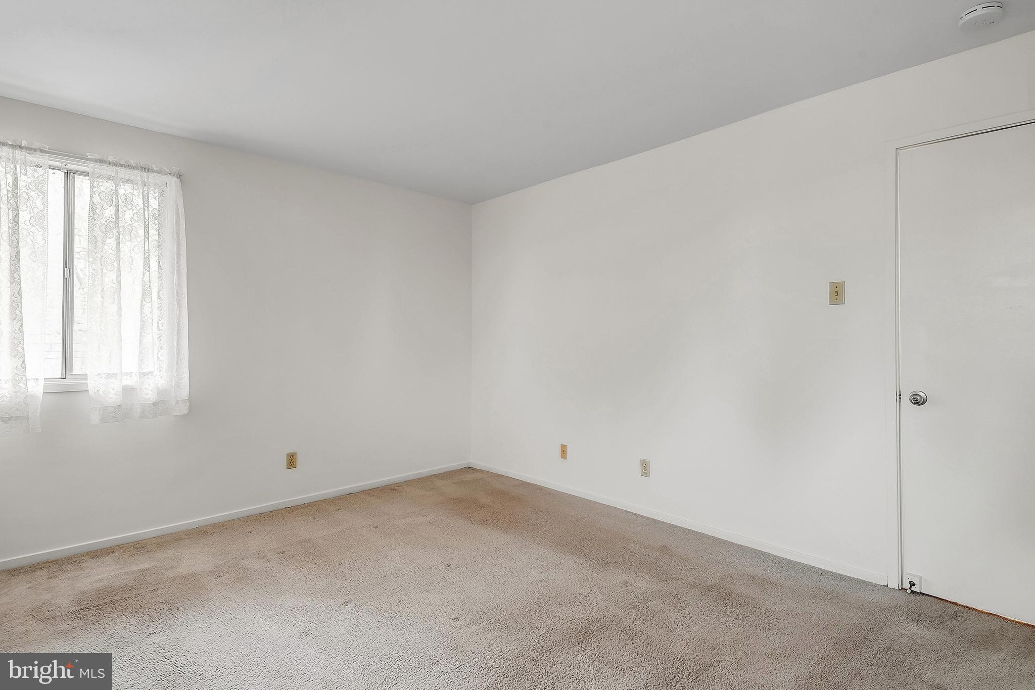 WOODMONT SPRINGS - Residential