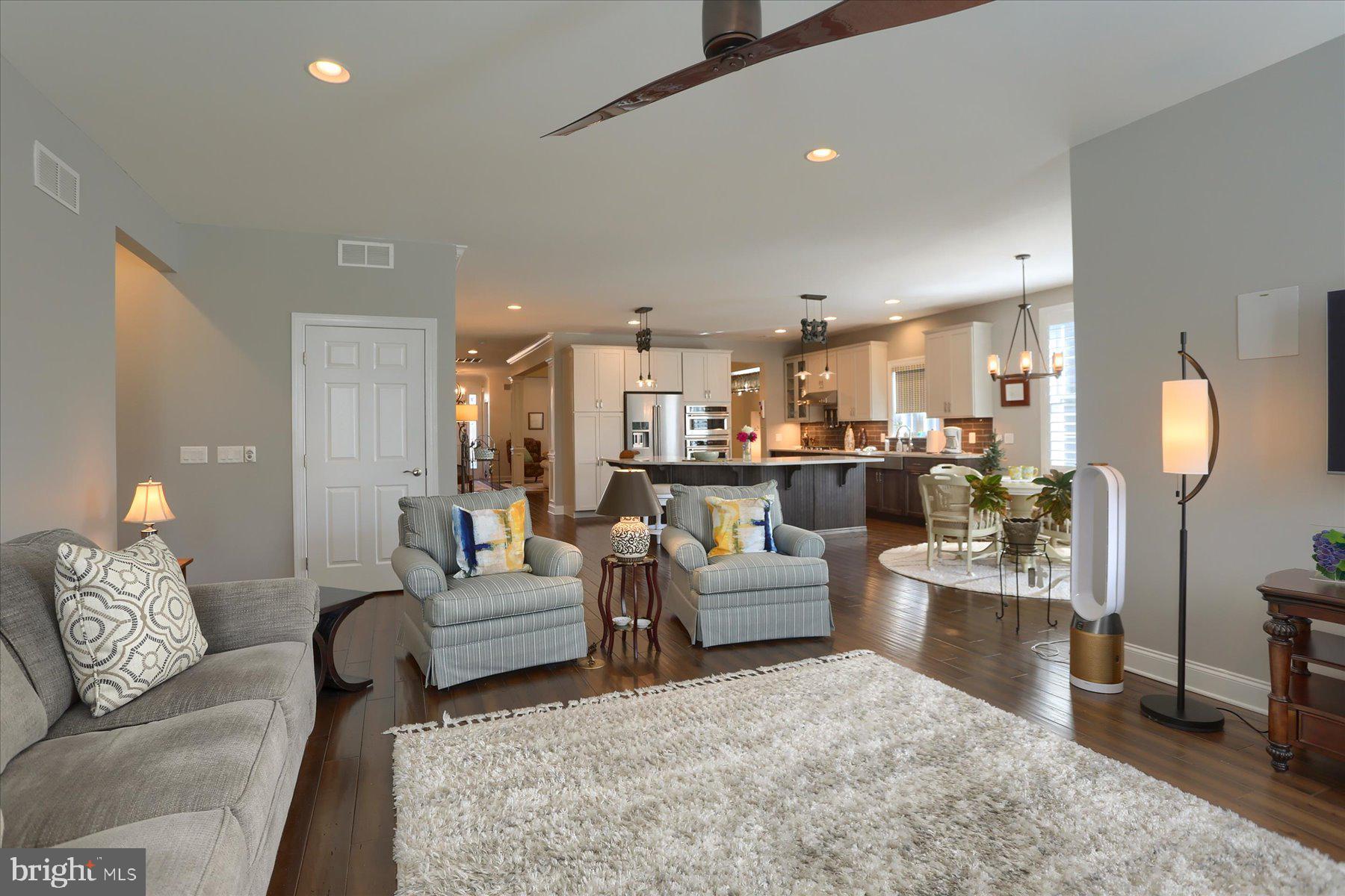 TRADITIONS OF AMERICA AT SILVER SPRING - Residential