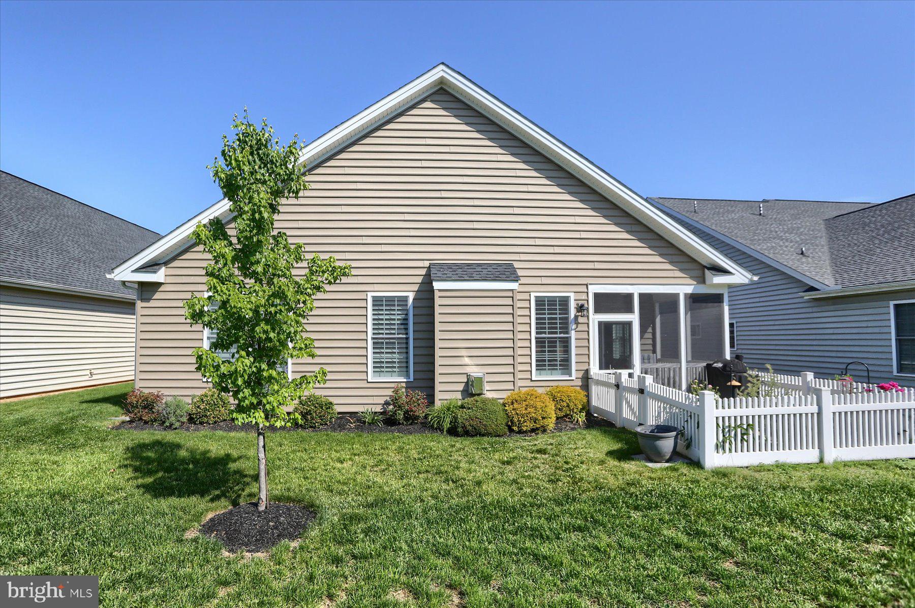 TRADITIONS OF AMERICA AT SILVER SPRING - Residential