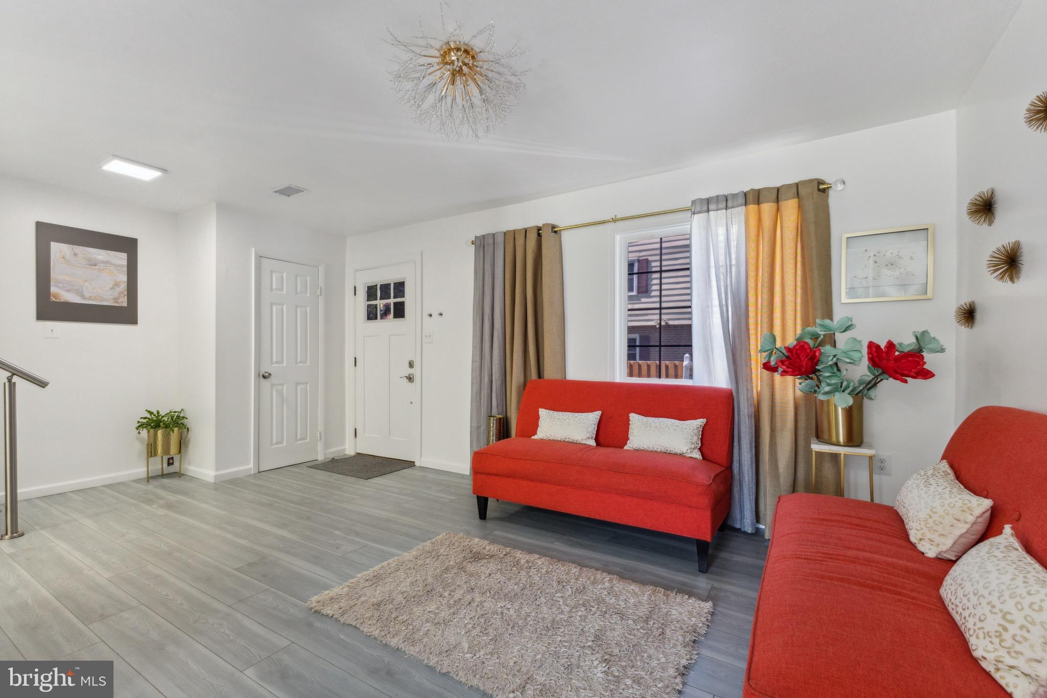 WILLIAMSTOWN - Residential