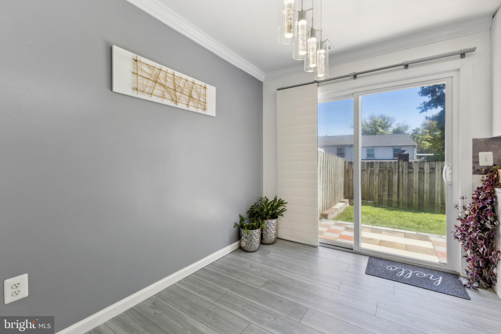 WILLIAMSTOWN - Residential