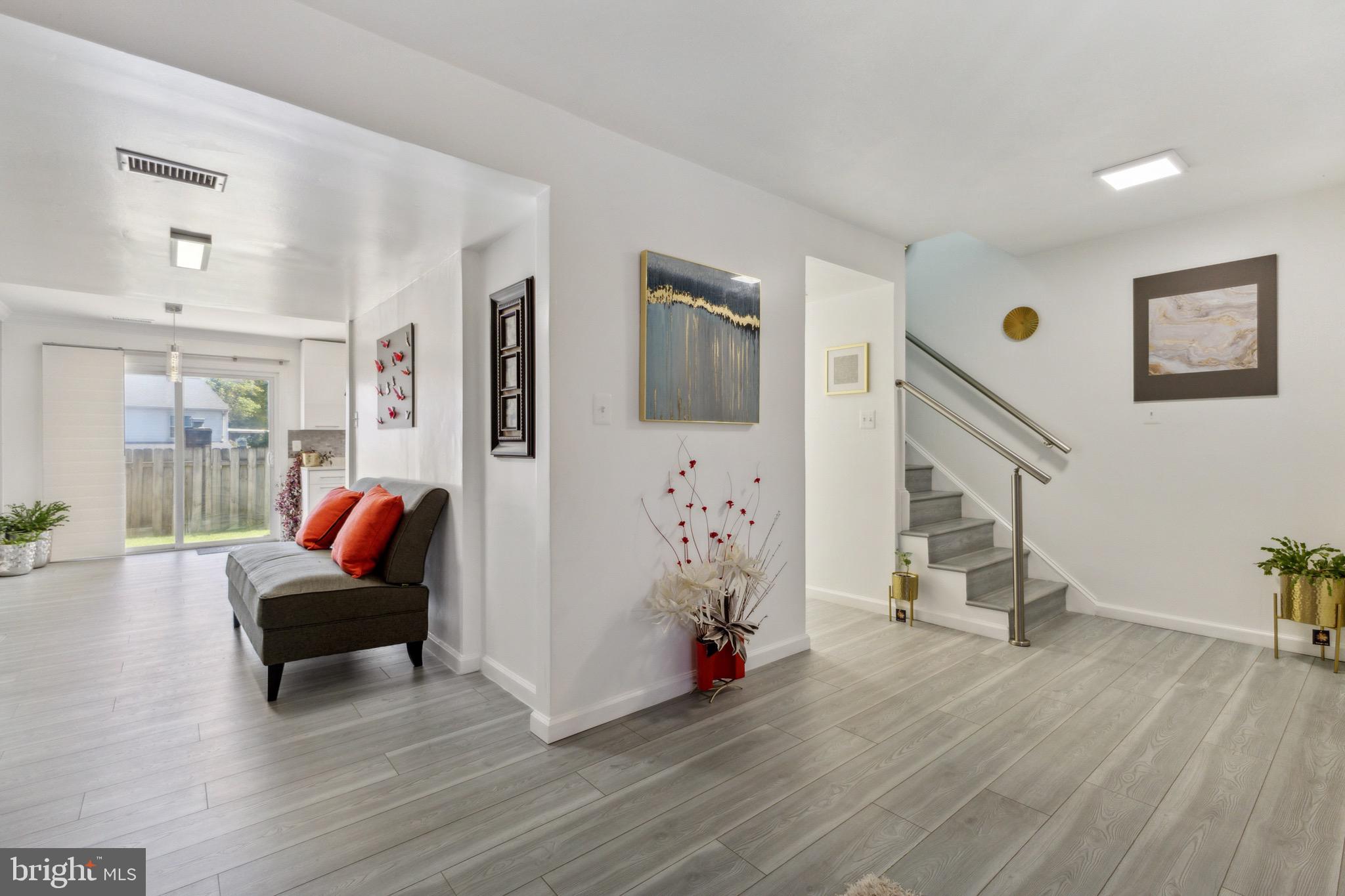 WILLIAMSTOWN - Residential