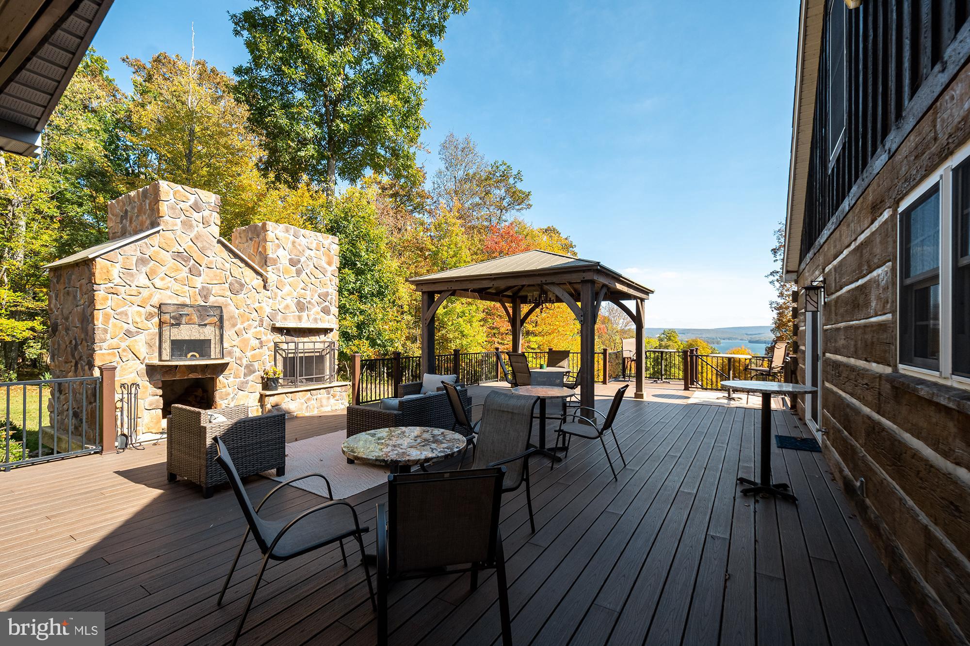 PARADISE GARDENS - Residential