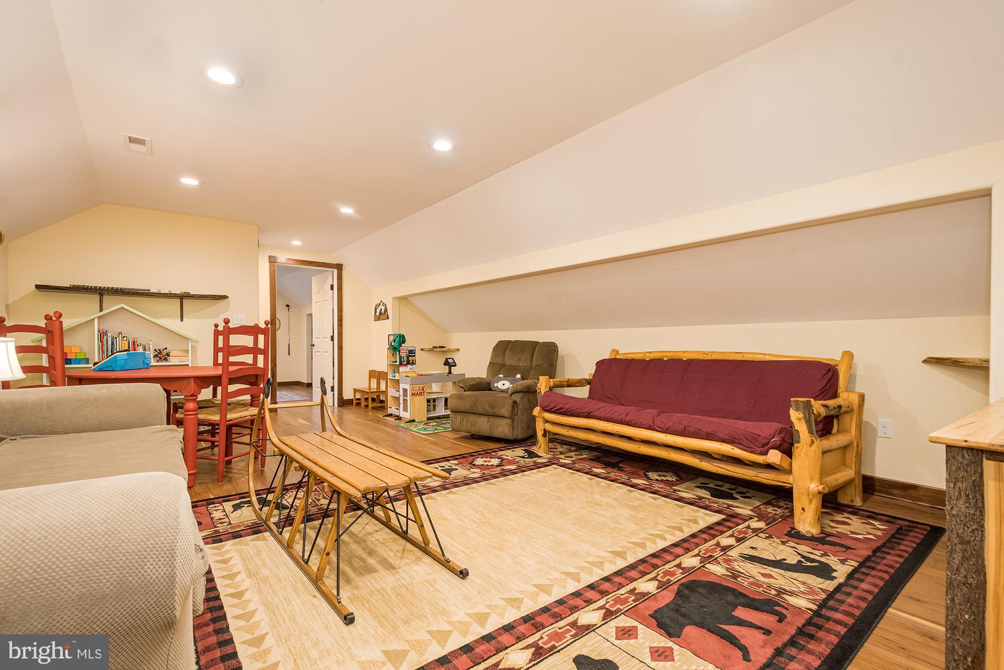 PARADISE GARDENS - Residential