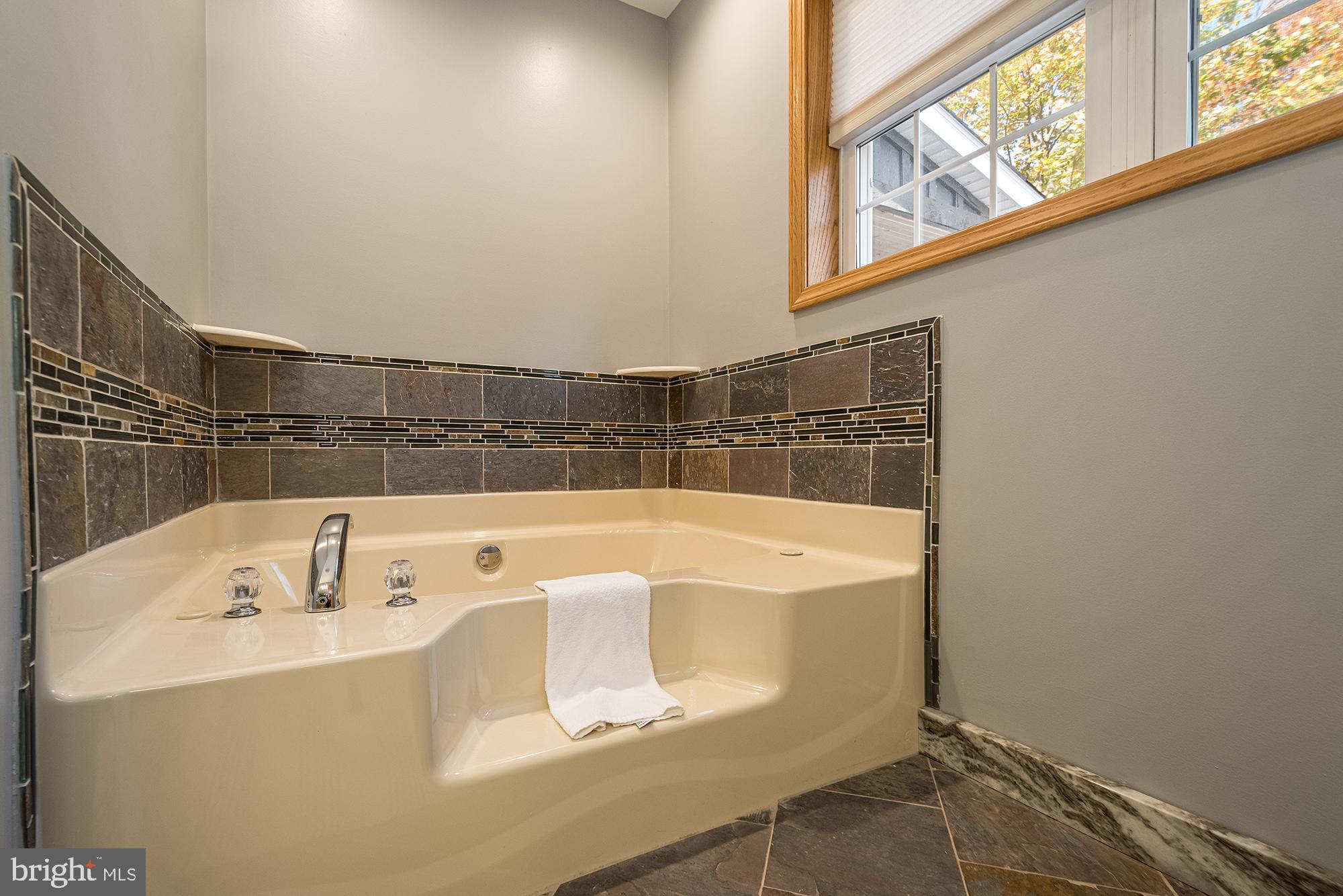 PARADISE GARDENS - Residential