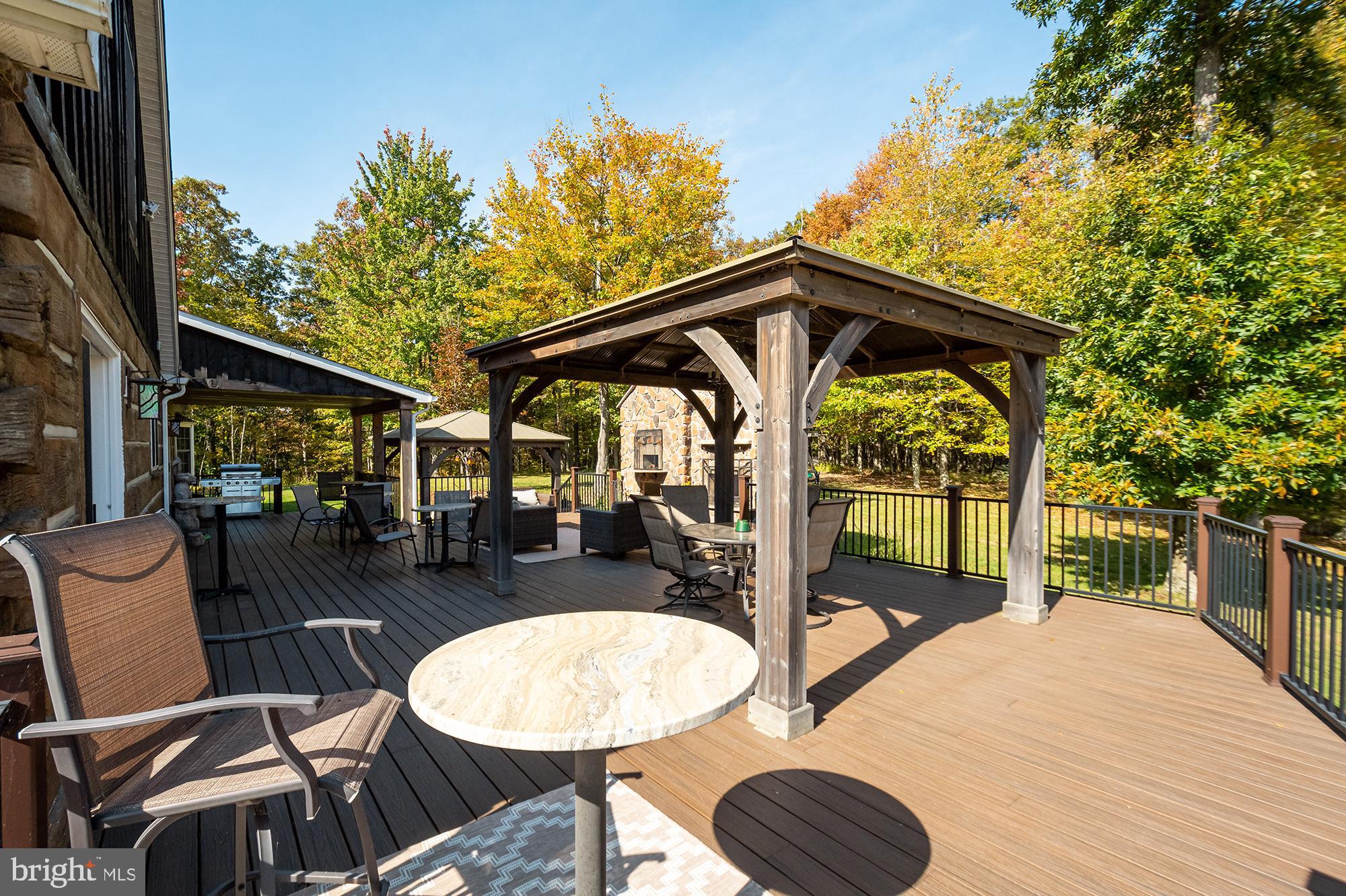 PARADISE GARDENS - Residential