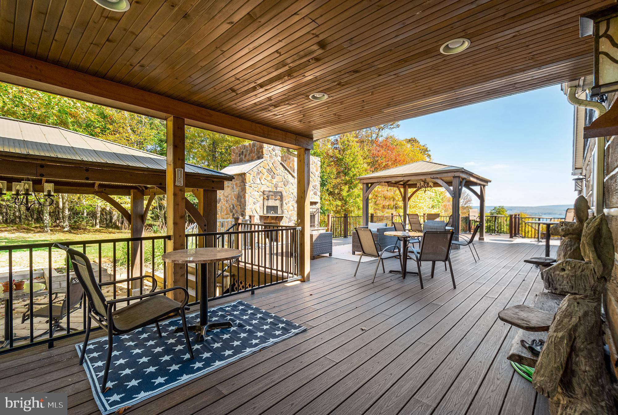 PARADISE GARDENS - Residential