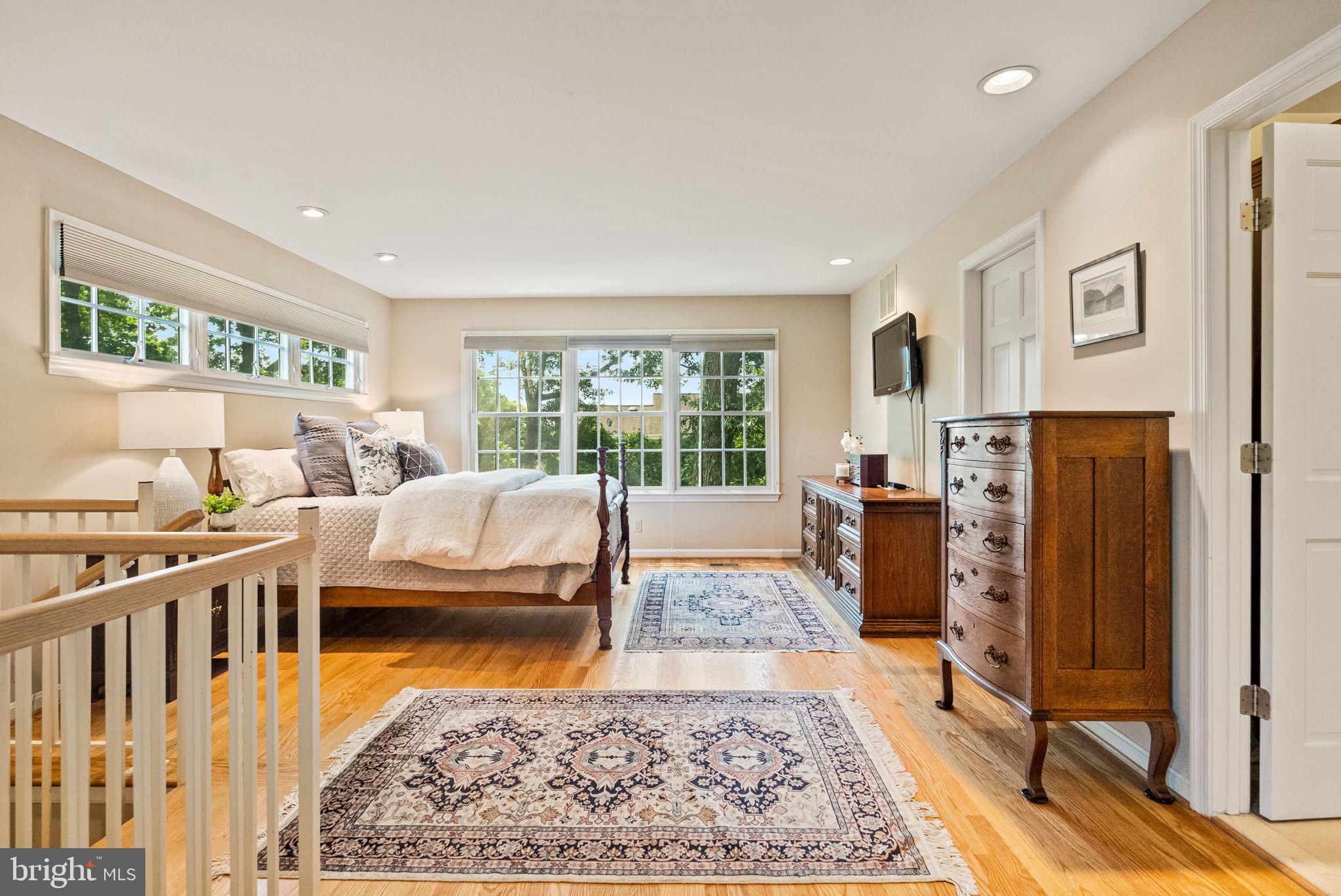 MALVERN HILL - Residential