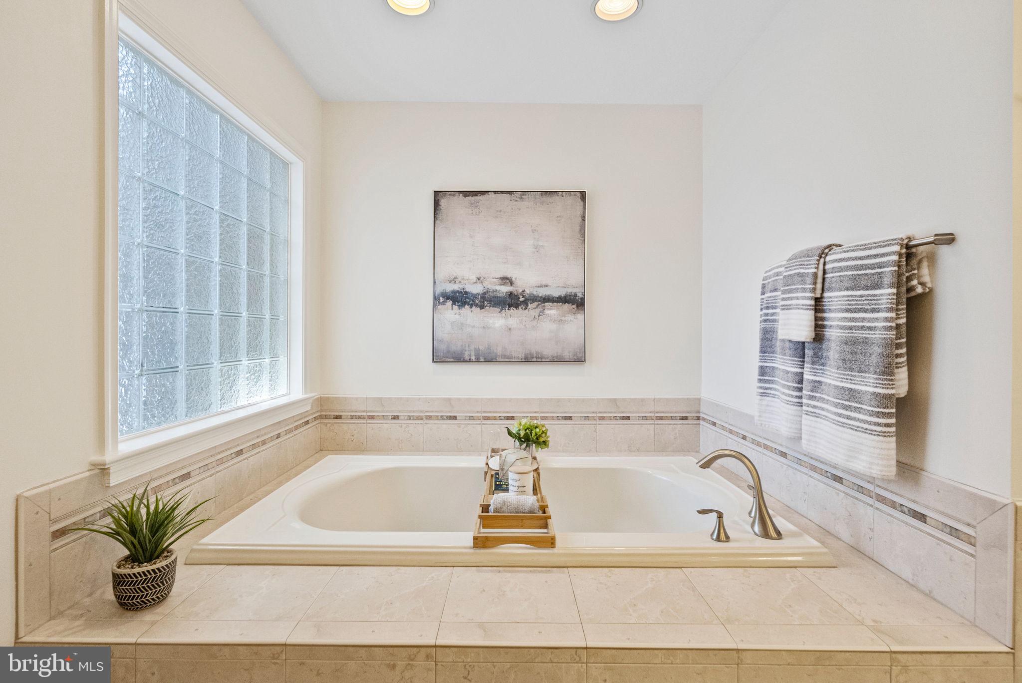 MALVERN HILL - Residential