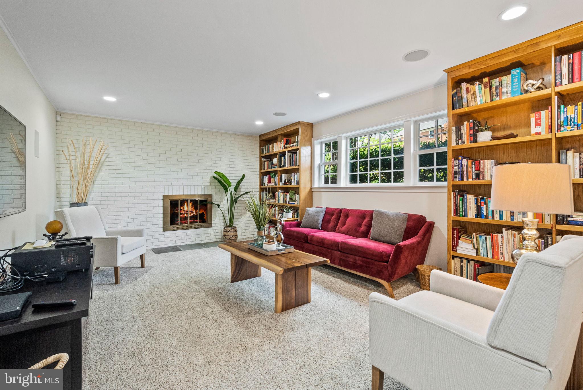 MALVERN HILL - Residential